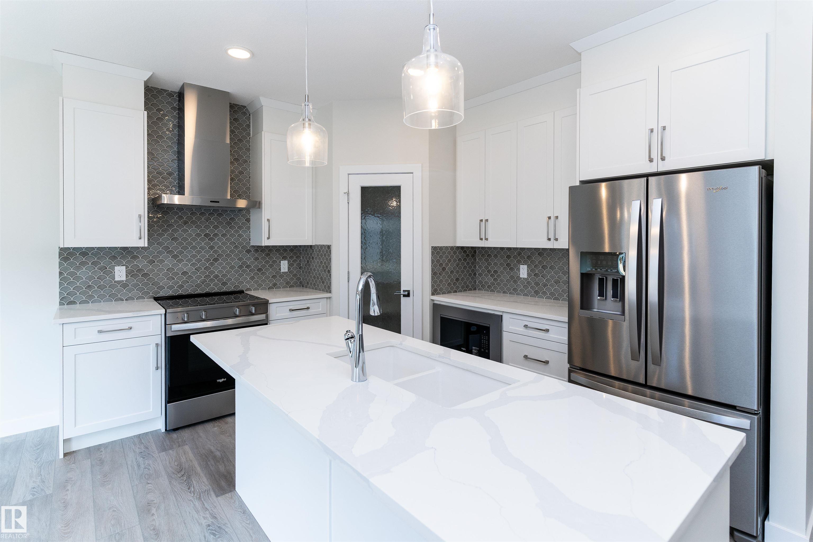 3216 Dixon Way SW, Desrochers Area, Edmonton 2