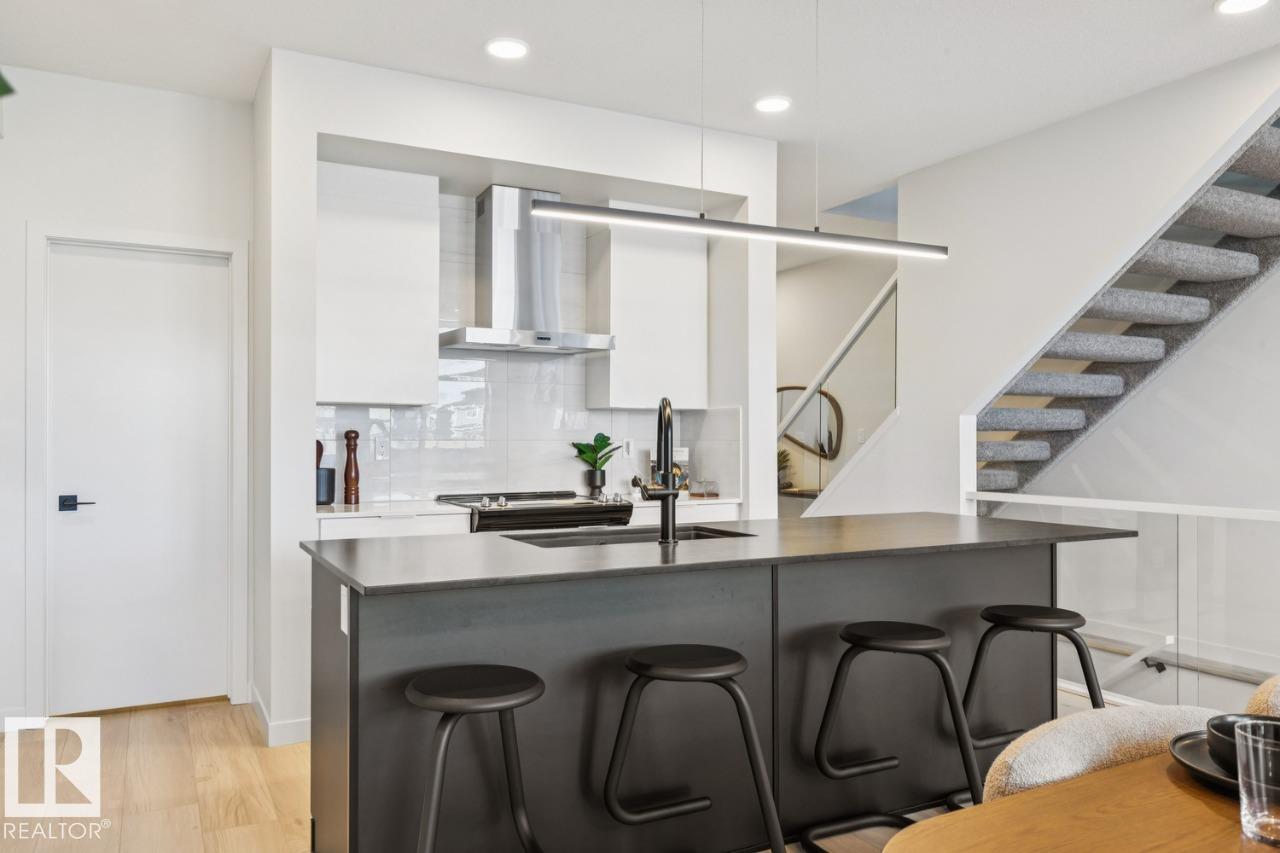 Photo 9 at 5105 69 Street, Elan, Beaumont