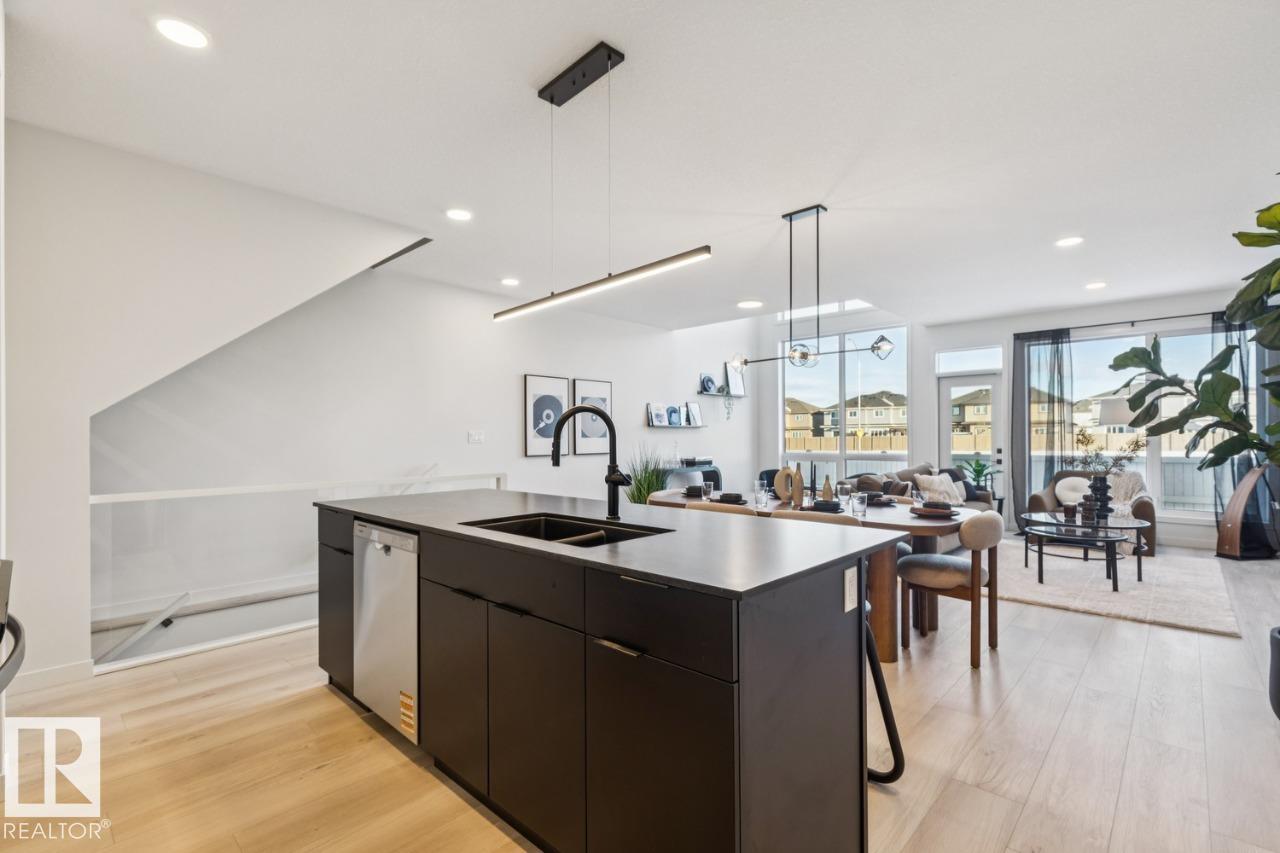 Photo 10 at 5105 69 Street, Elan, Beaumont