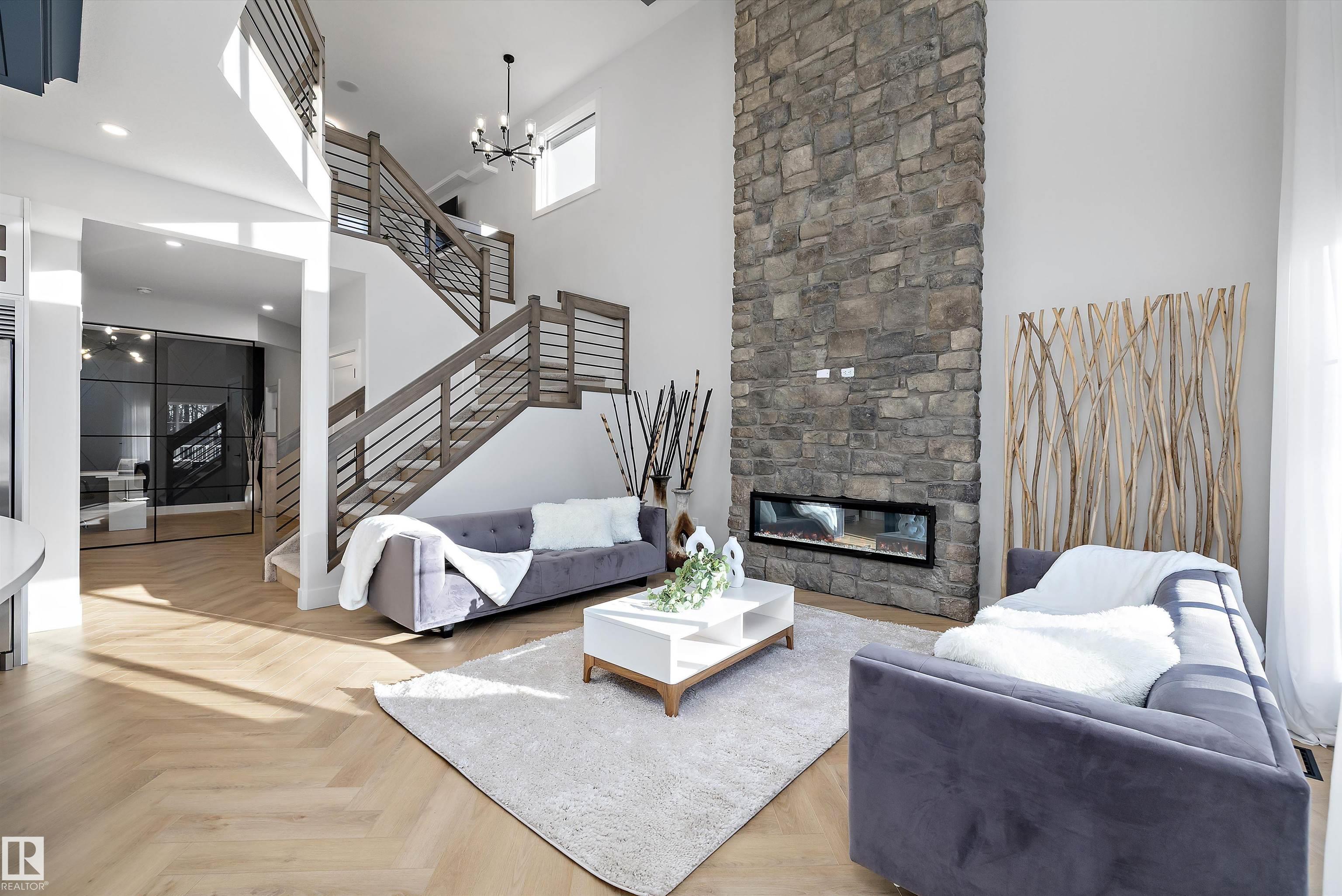 Picture for 1715 CROSSBILL LO NW