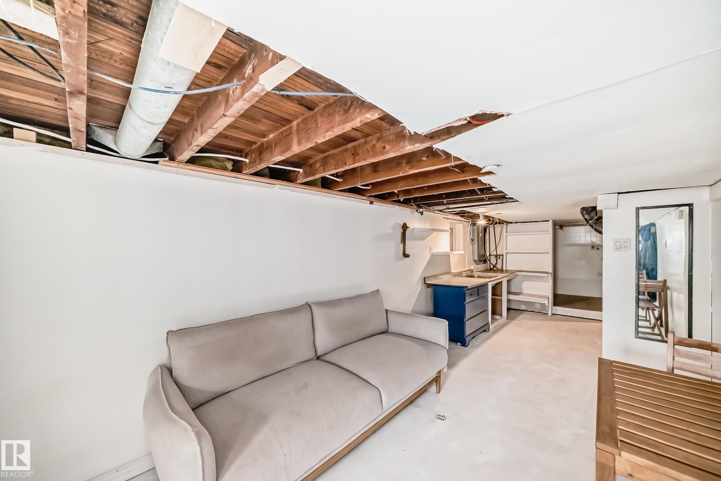 Photo 18 at 10928 92 Street NW, Mccauley, Edmonton