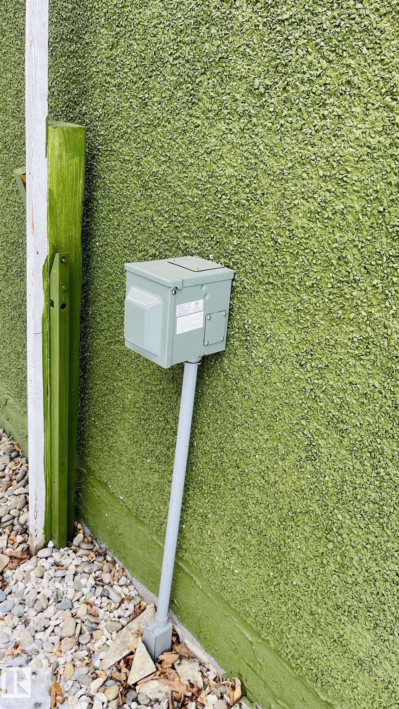 Photo 39 at 10928 92 Street NW, Mccauley, Edmonton