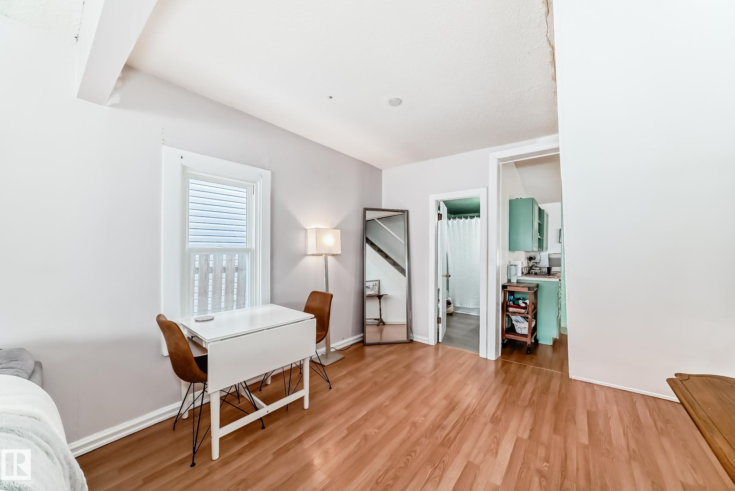 Photo 9 at 10928 92 Street NW, Mccauley, Edmonton