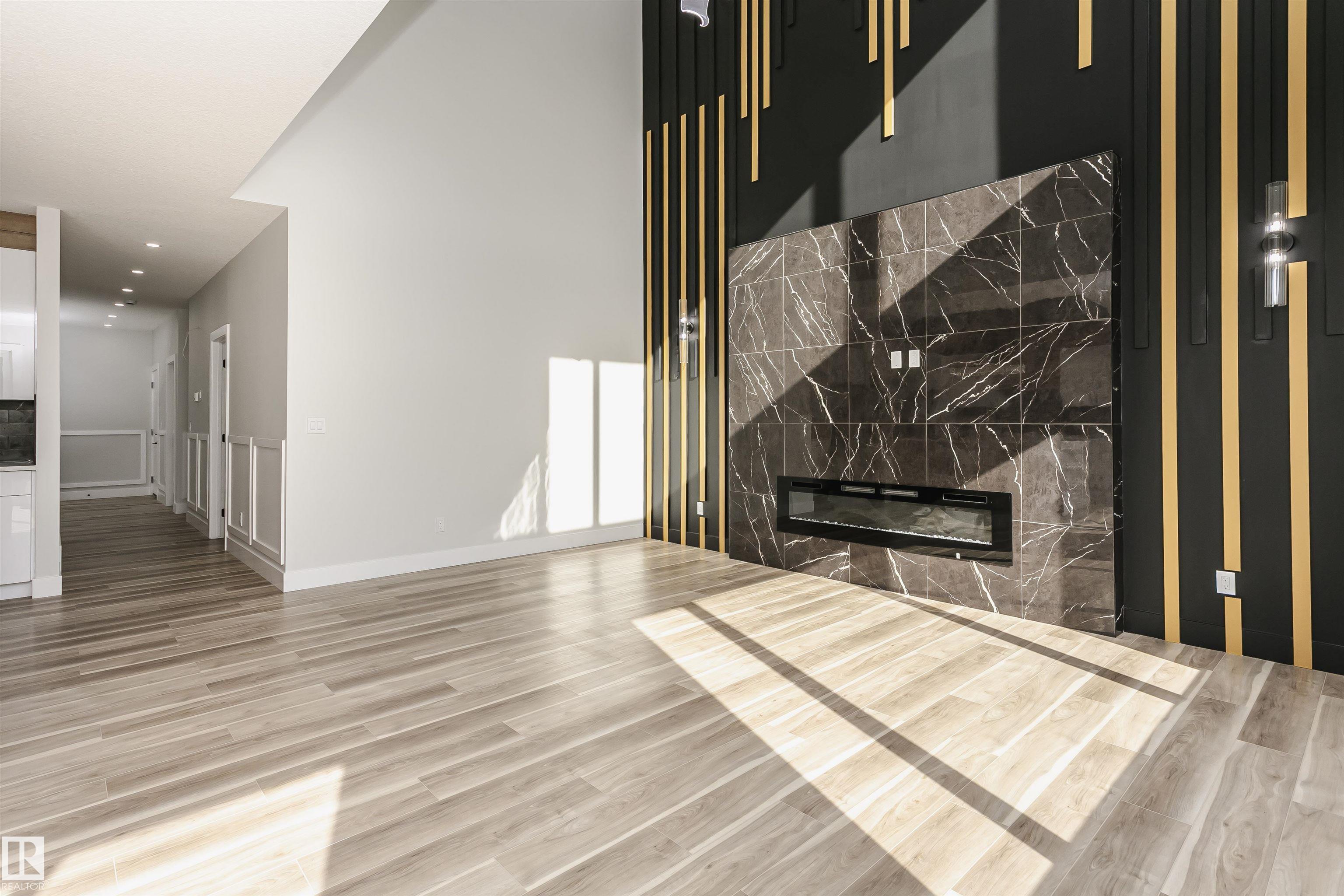 Photo 11 at 1723 19 Street NW, Laurel, Edmonton