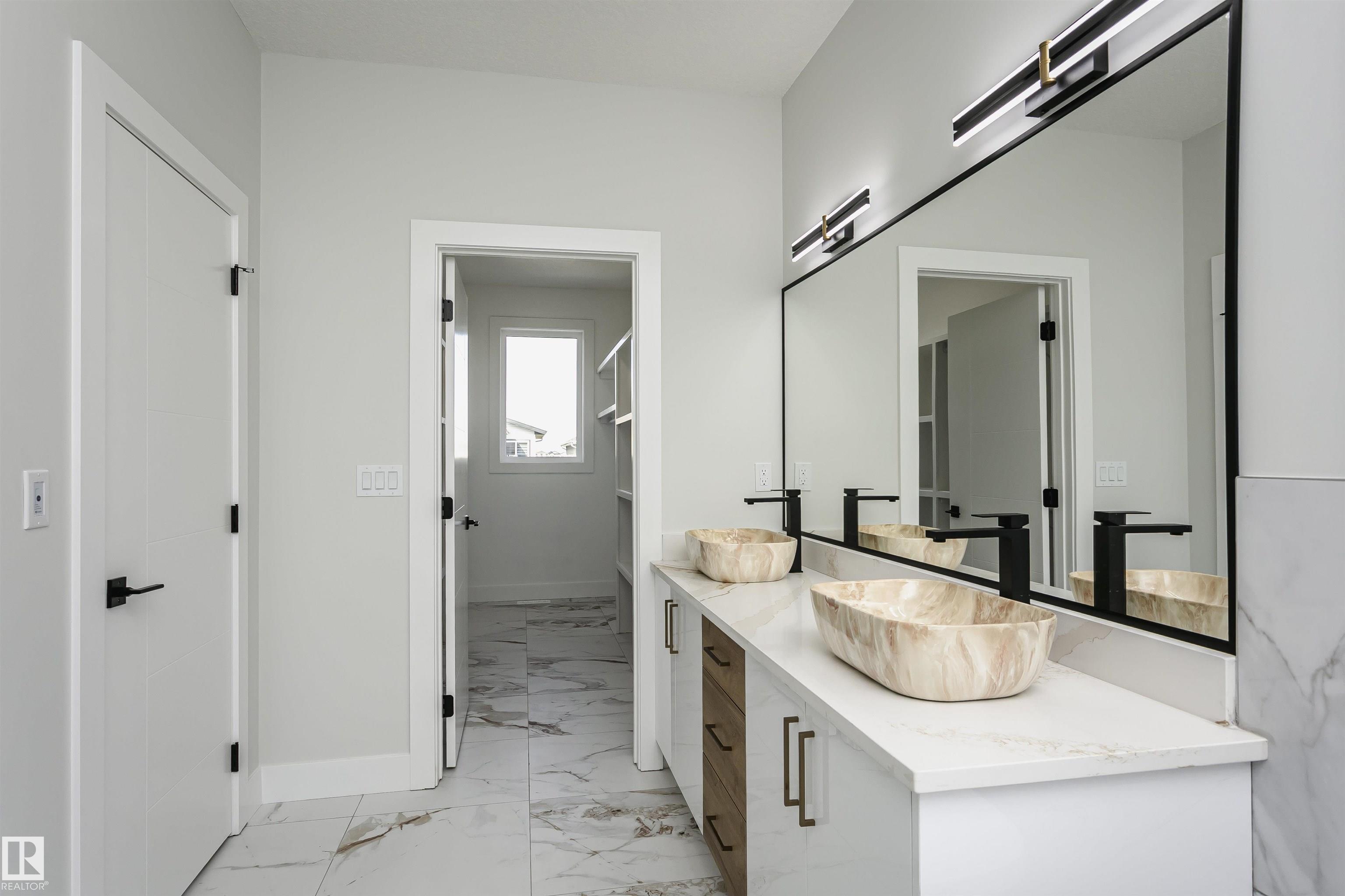 Photo 35 at 1723 19 Street NW, Laurel, Edmonton