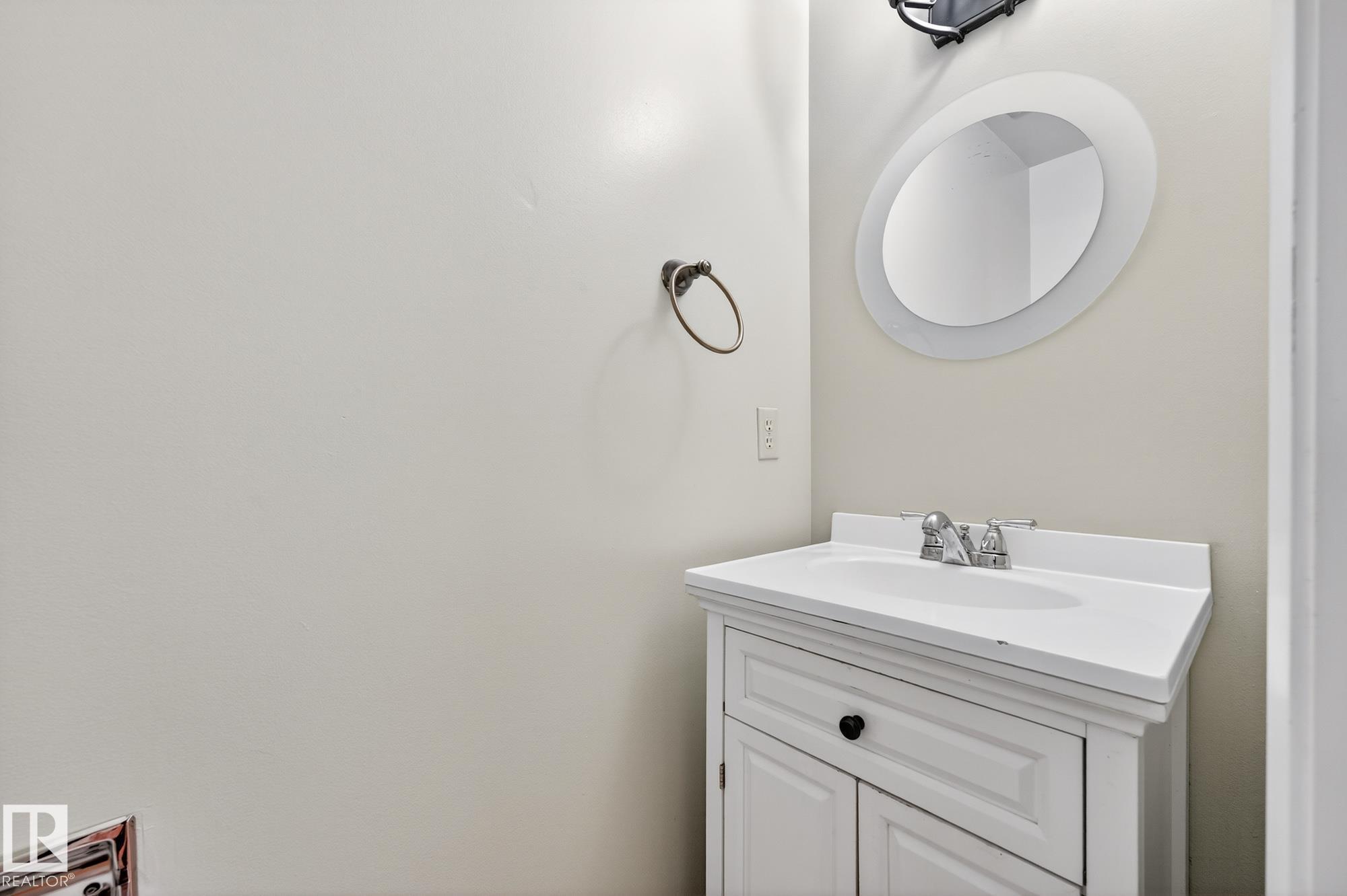 Photo 9 at 6605 180 Street NW, Ormsby Place, Edmonton