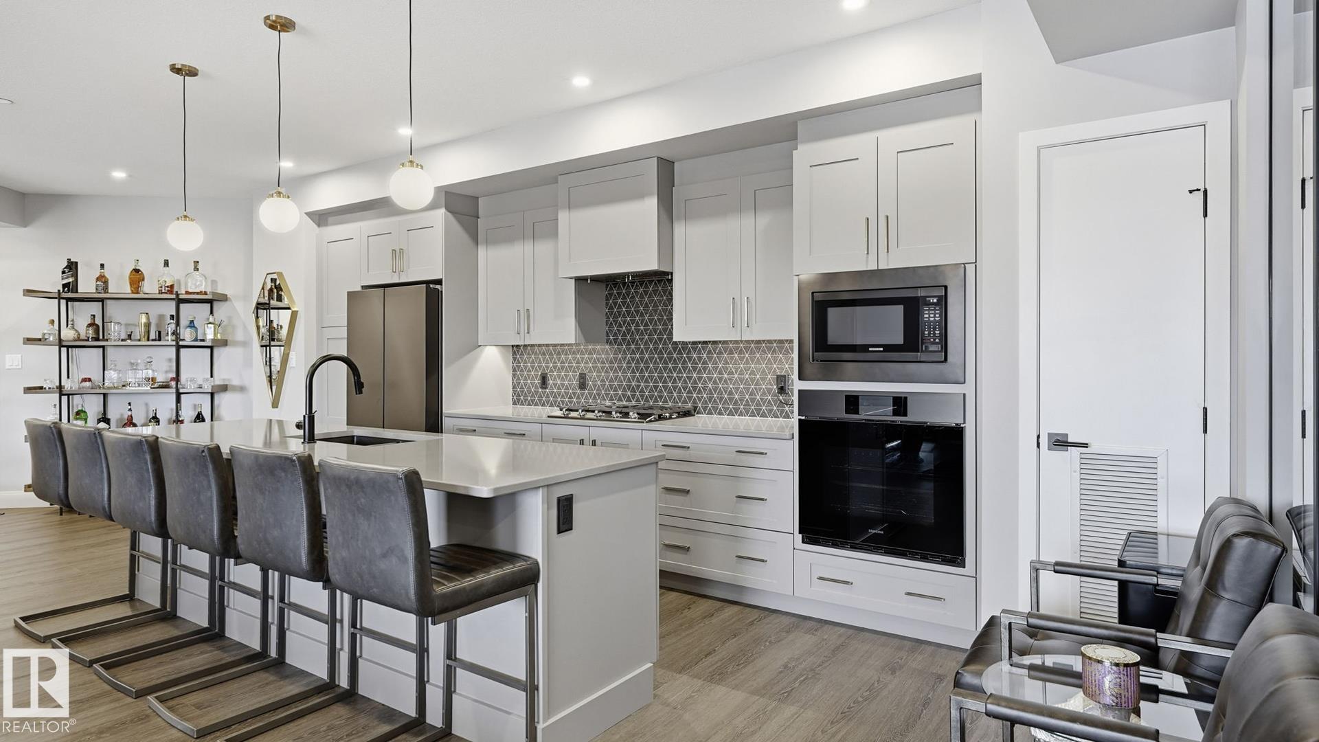 https://zimg.paragon.ice.com/ParagonImages/Property/PM/RAE/225384128/6/0/0/19a1604aadee2ad0bb6a67eb8328197c/1/1668cbf1cfc3c6b80a43b10ca3c221bb/225384128-90f69c76-4a39-4630-a55c-09b7266ffd4c.JPG