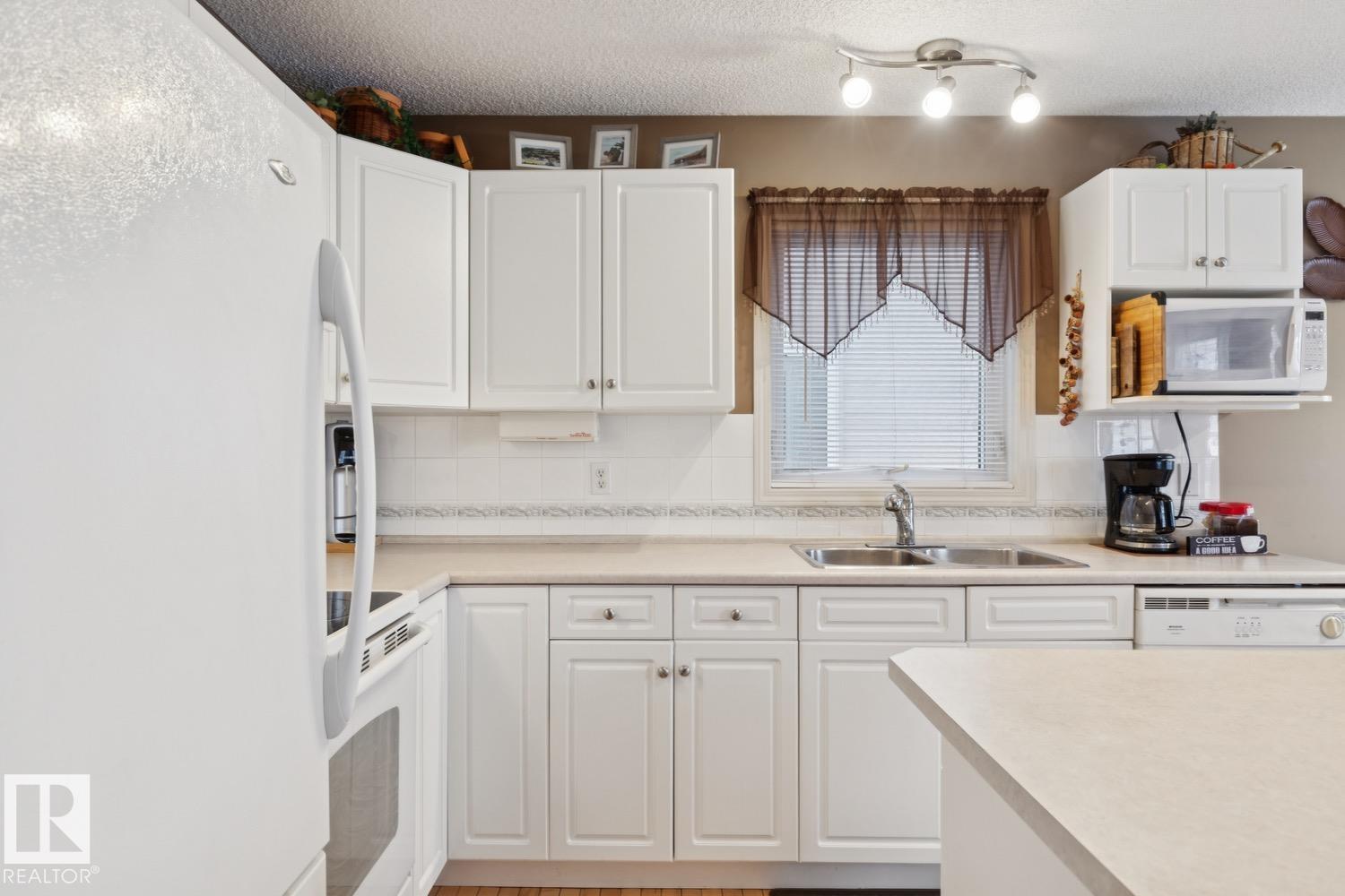 5 - 4020 21 Street NW, Larkspur, Edmonton