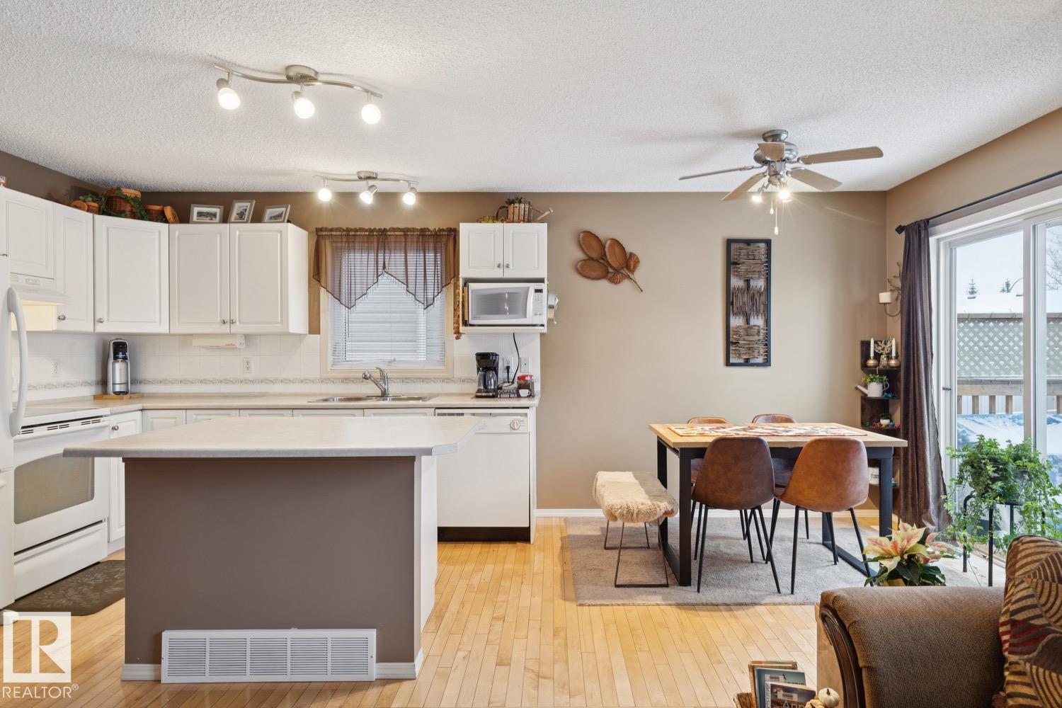 Photo 6 at 5 - 4020 21 Street NW, Larkspur, Edmonton