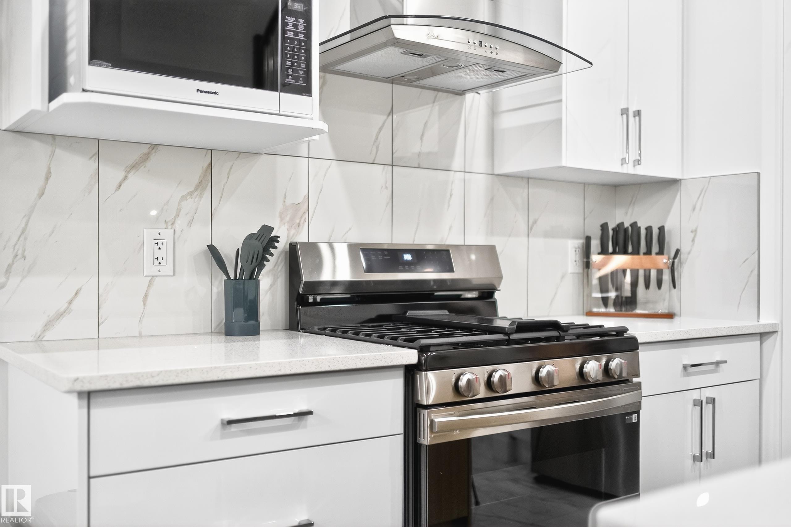 Photo 6 at 3605 41 Avenue, Azur, Beaumont