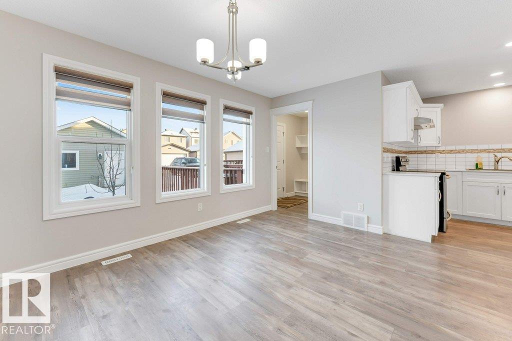 Photo 14 at 1423 24 Street NW, Laurel, Edmonton