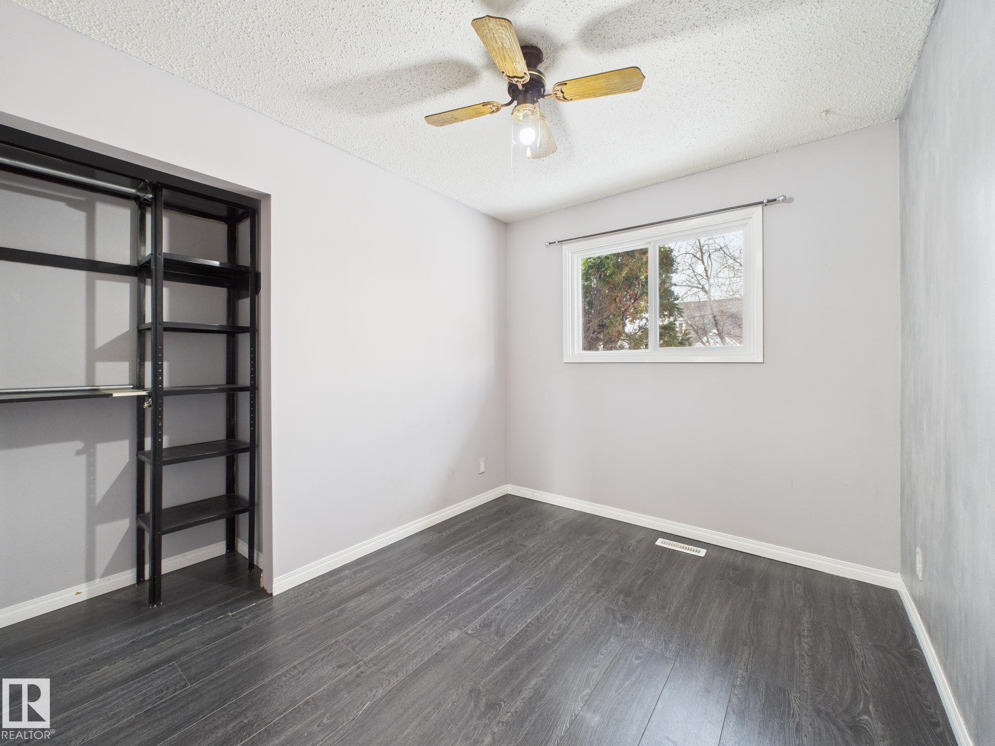 Photo 20 at 352 Huffman Crescent NW, Overlanders, Edmonton