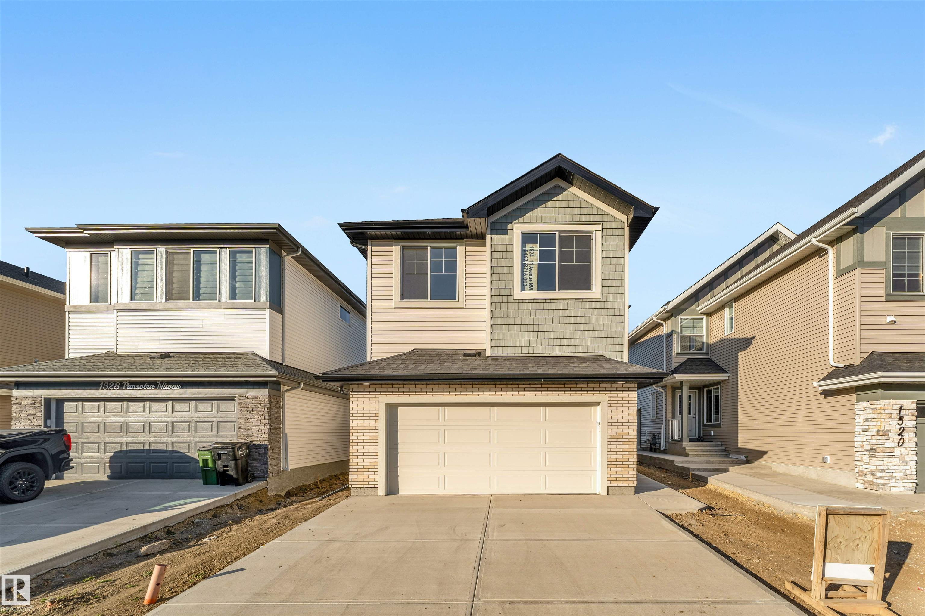 911 18 Avenue NW, Aster, Edmonton 2