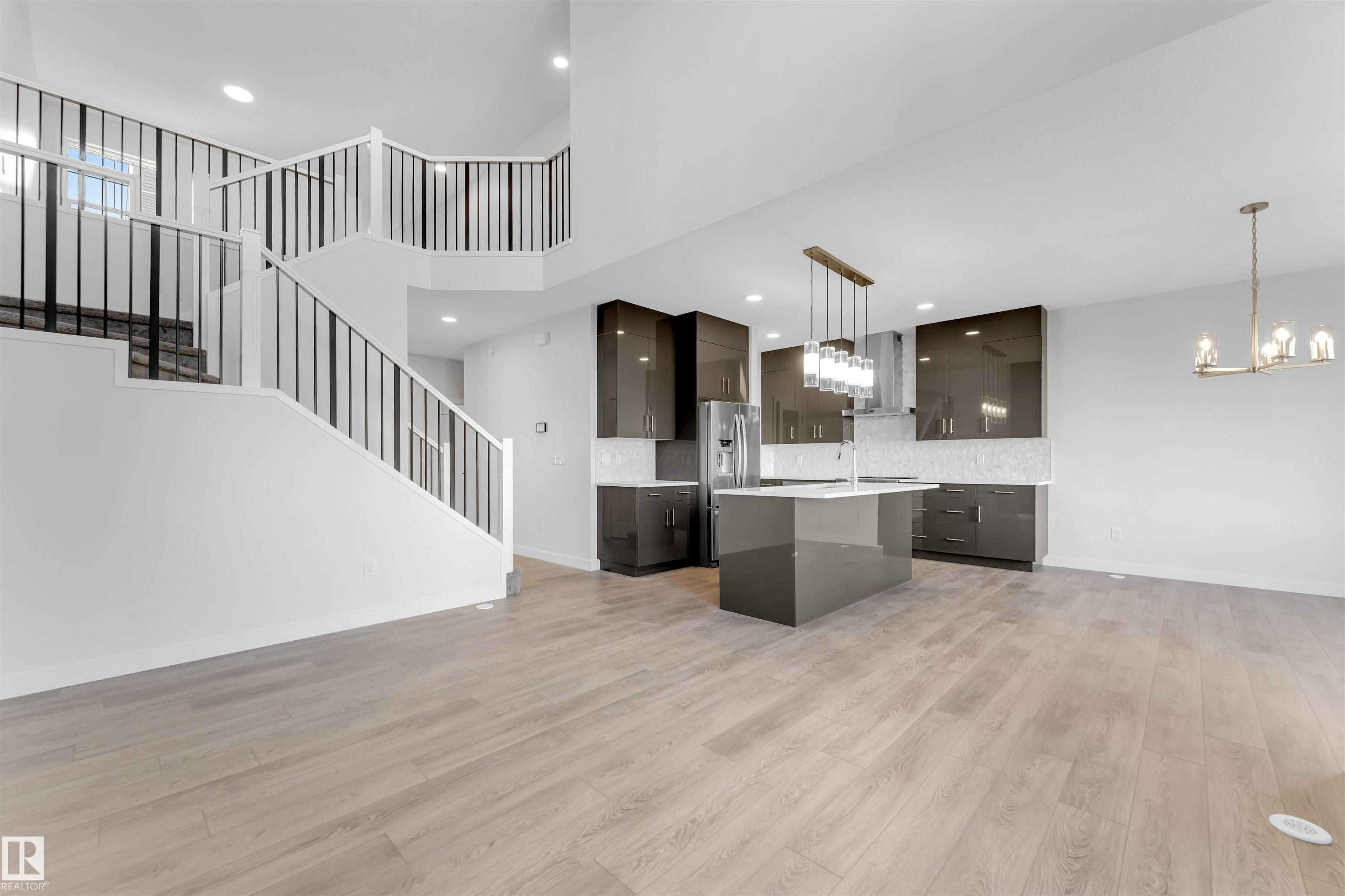 Photo 18 at 935 18 Avenue NW, Aster, Edmonton