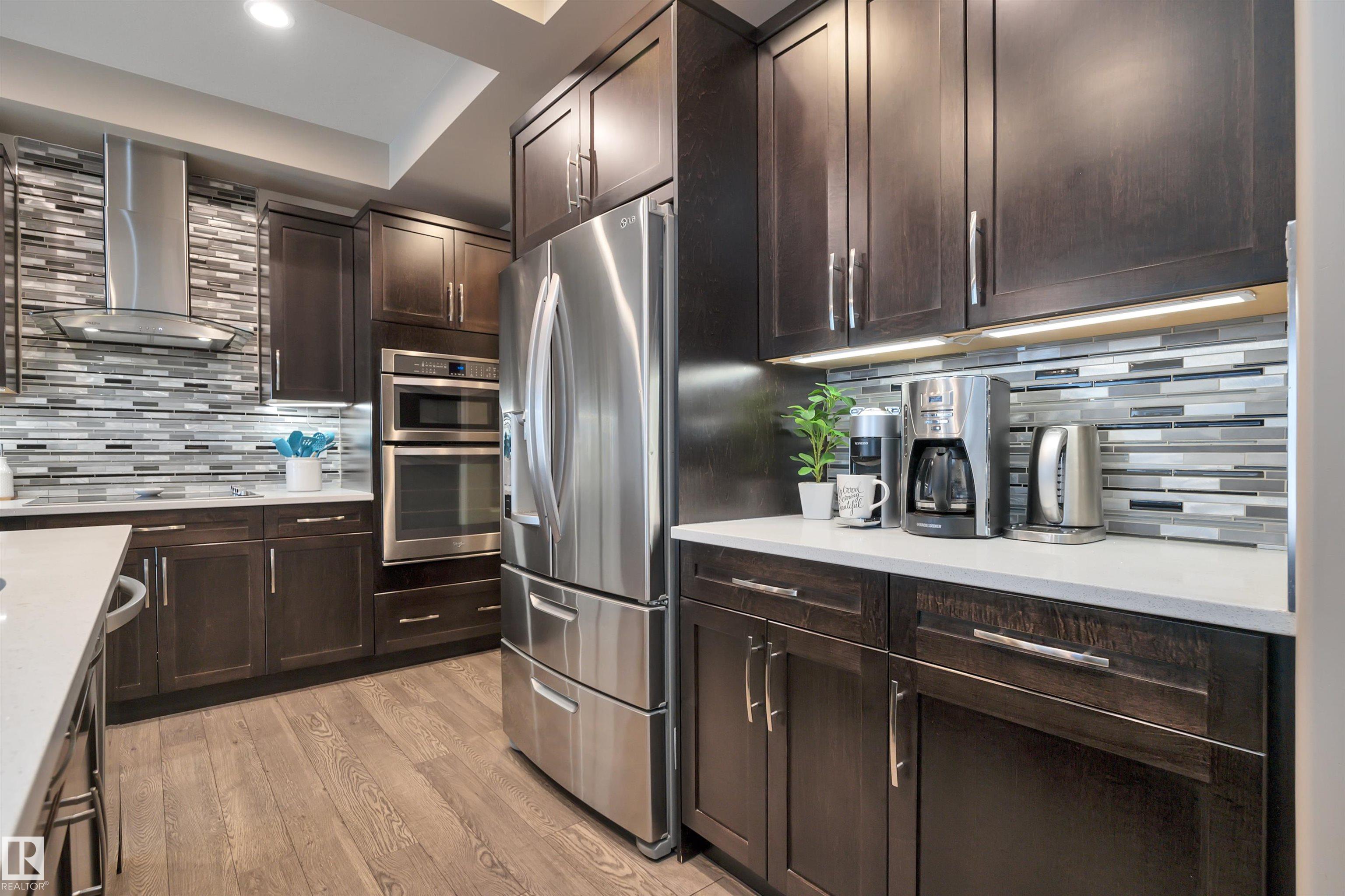 https://zimg.paragon.ice.com/ParagonImages/Property/PM/RAE/225384158/6/0/0/8e679d8aaedc4720ac25970109e17c52/1/7177541d32c6bd47e083cc21d5905cd2/225384158-e6c4e5ef-9d2b-4360-9a9a-ac0810cd07c8.JPG