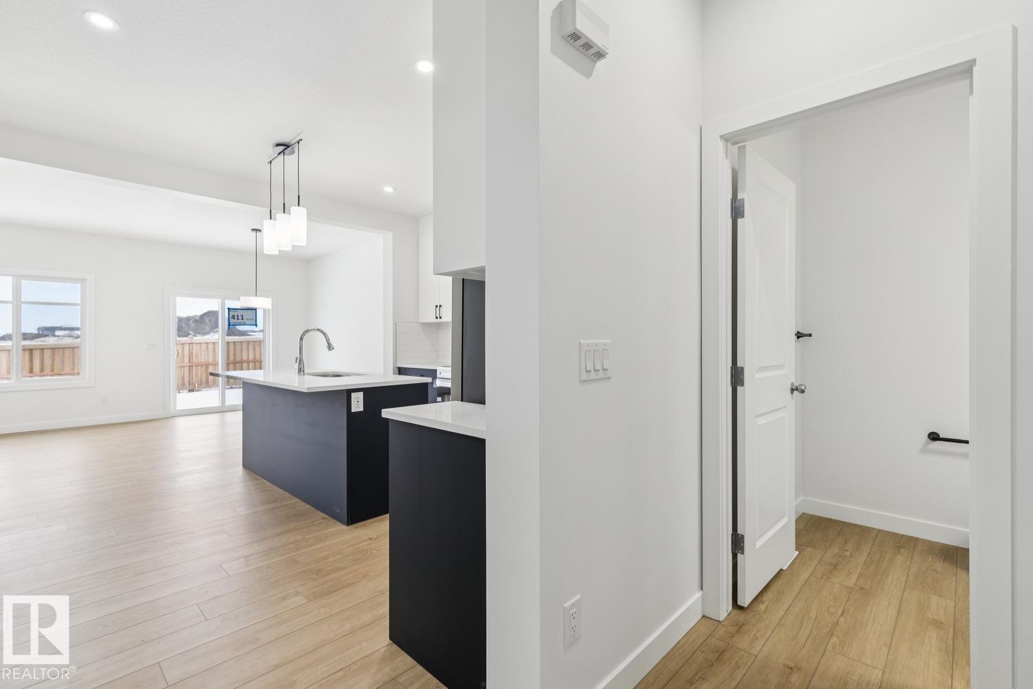 Photo 3 at 411 26 Street SW, Alces, Edmonton