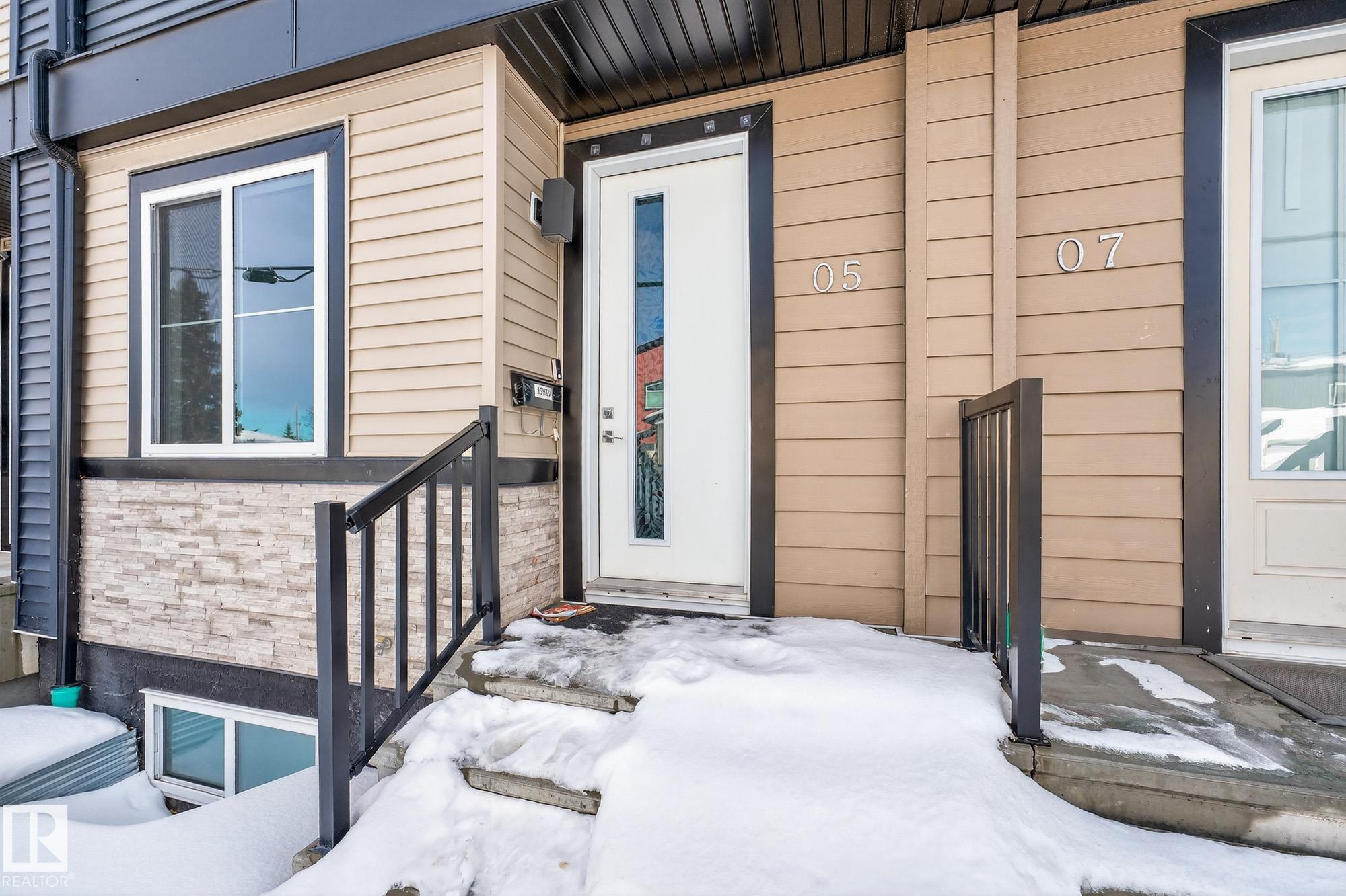 Picture for #5 15805 97 AVE NW