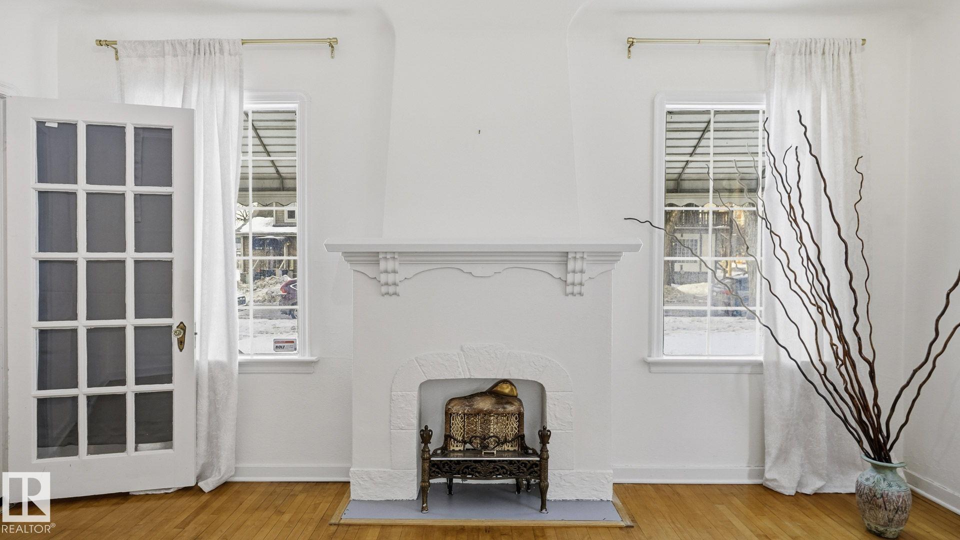 Picture for 10149 122 ST NW