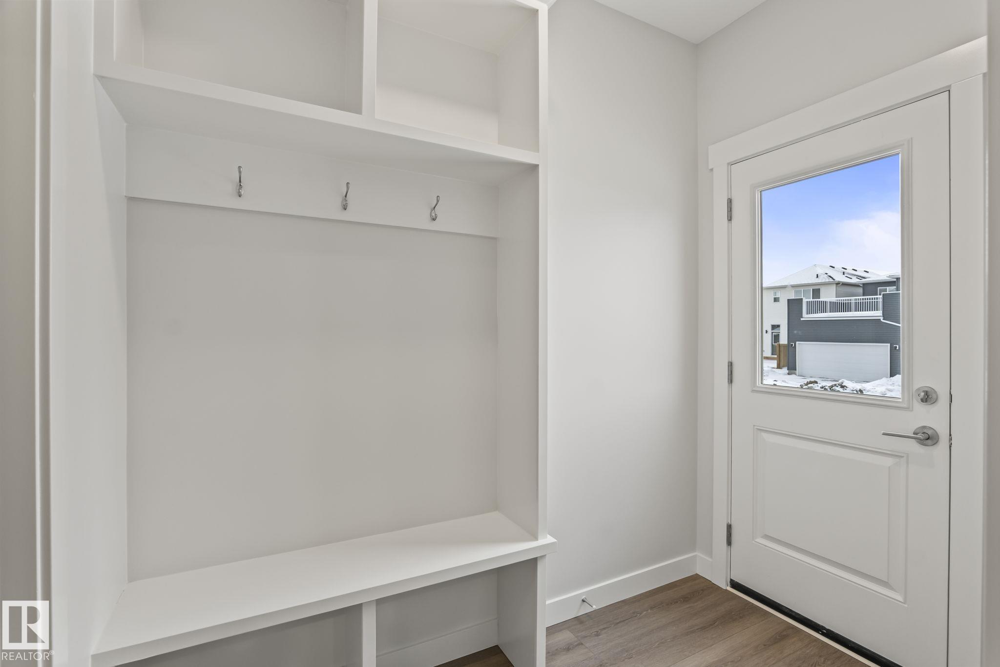 Photo 9 at 5112 69 Street, Elan, Beaumont