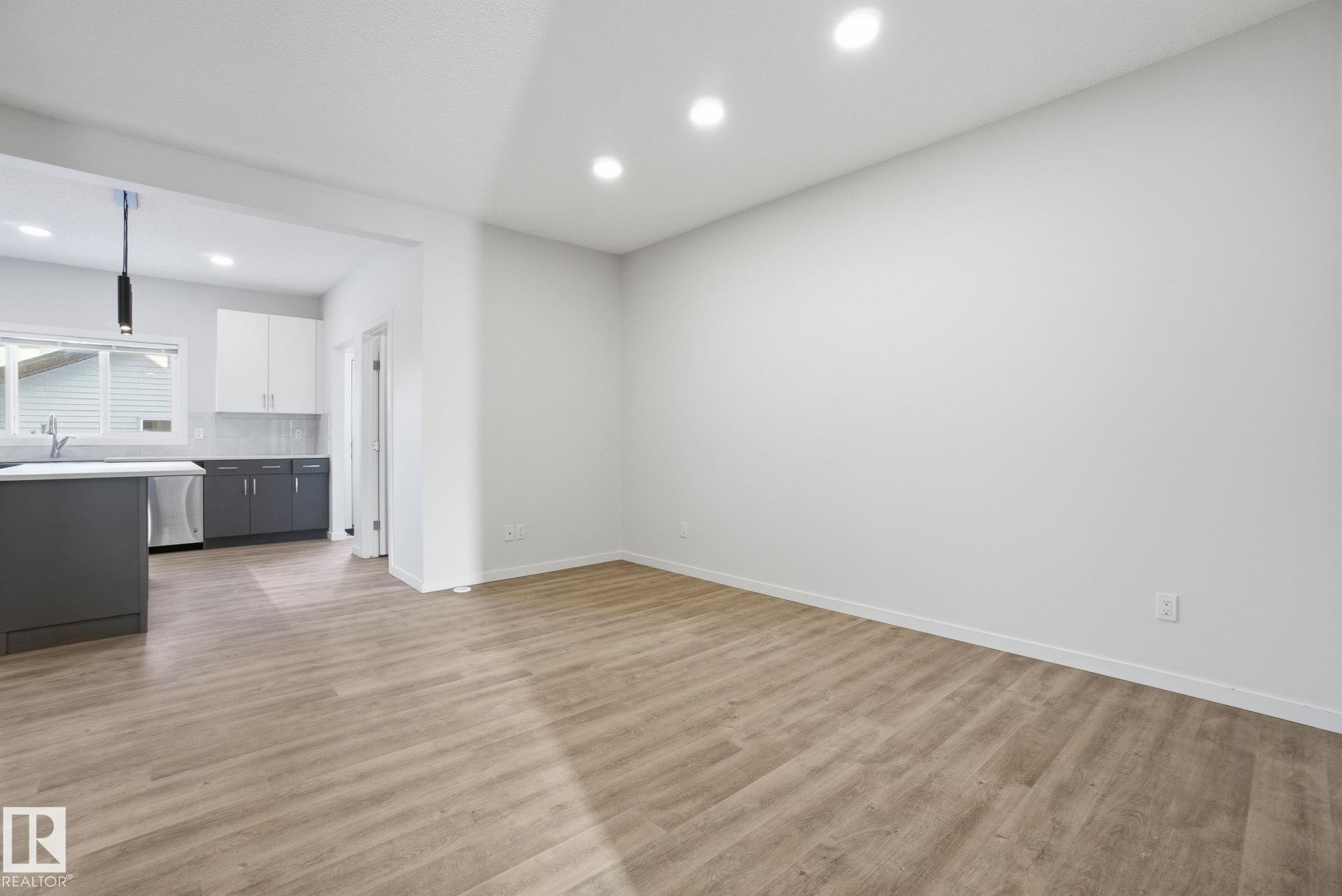 Photo 11 at 2479 Kelly Circle SW, Keswick, Edmonton