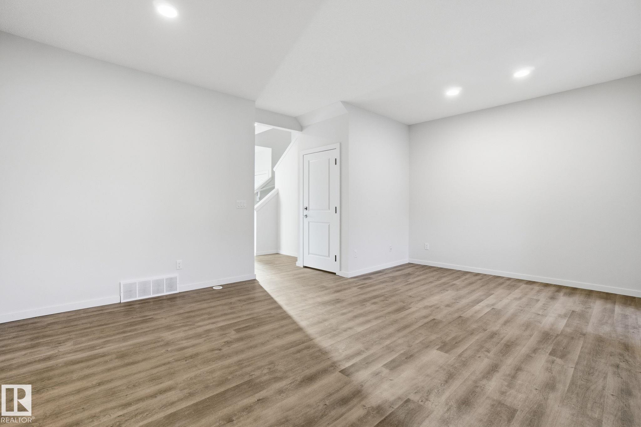 Photo 14 at 2479 Kelly Circle SW, Keswick, Edmonton