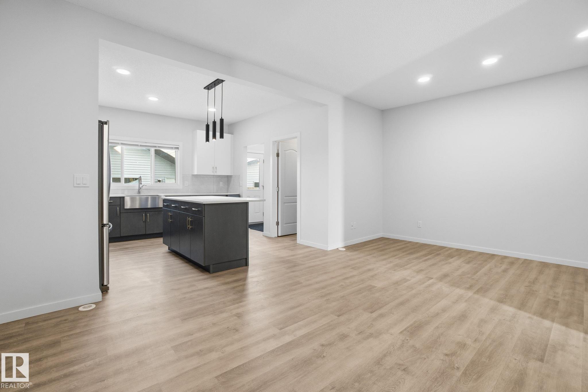 Photo 17 at 2479 Kelly Circle SW, Keswick, Edmonton