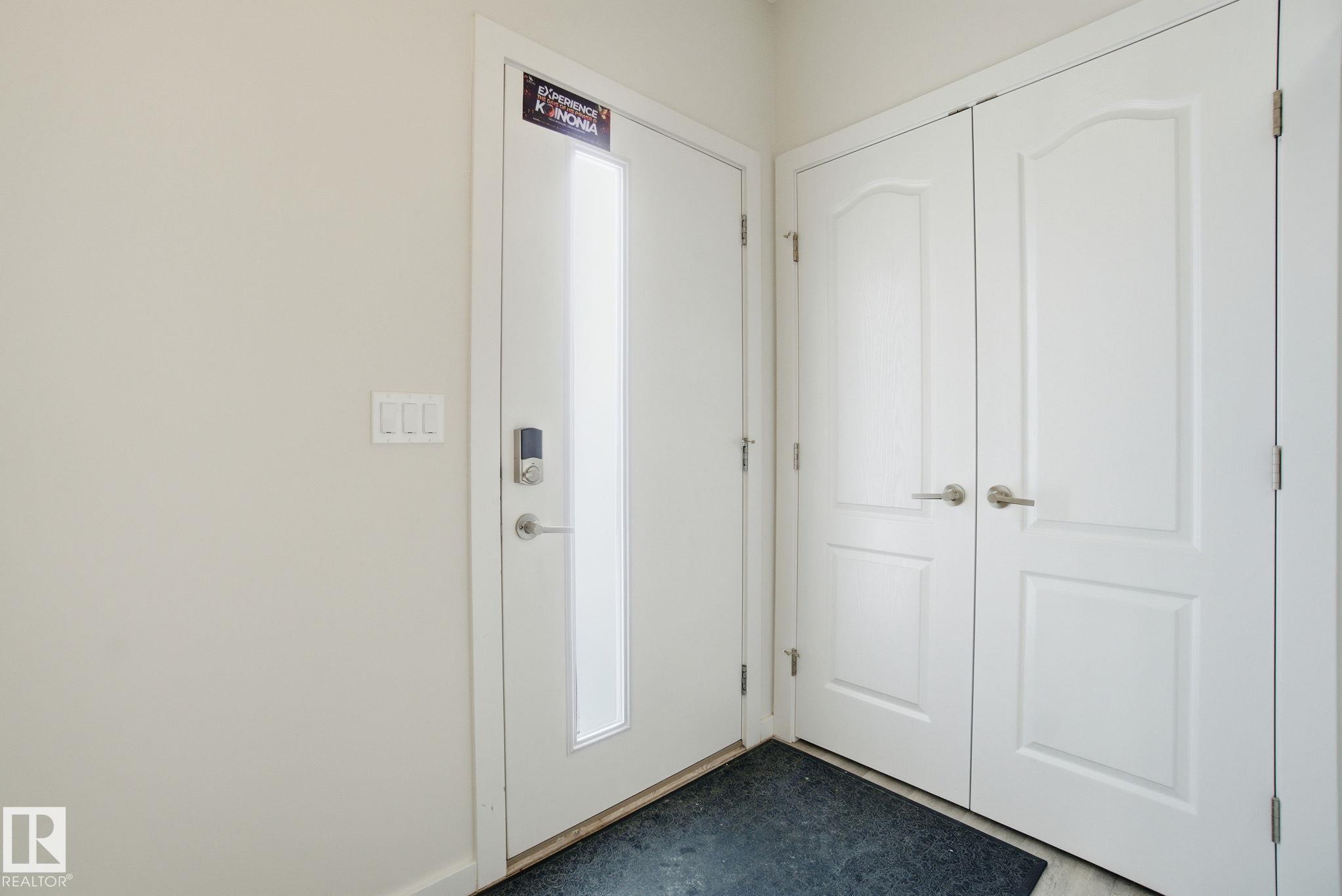 Photo 5 at 2479 Kelly Circle SW, Keswick, Edmonton