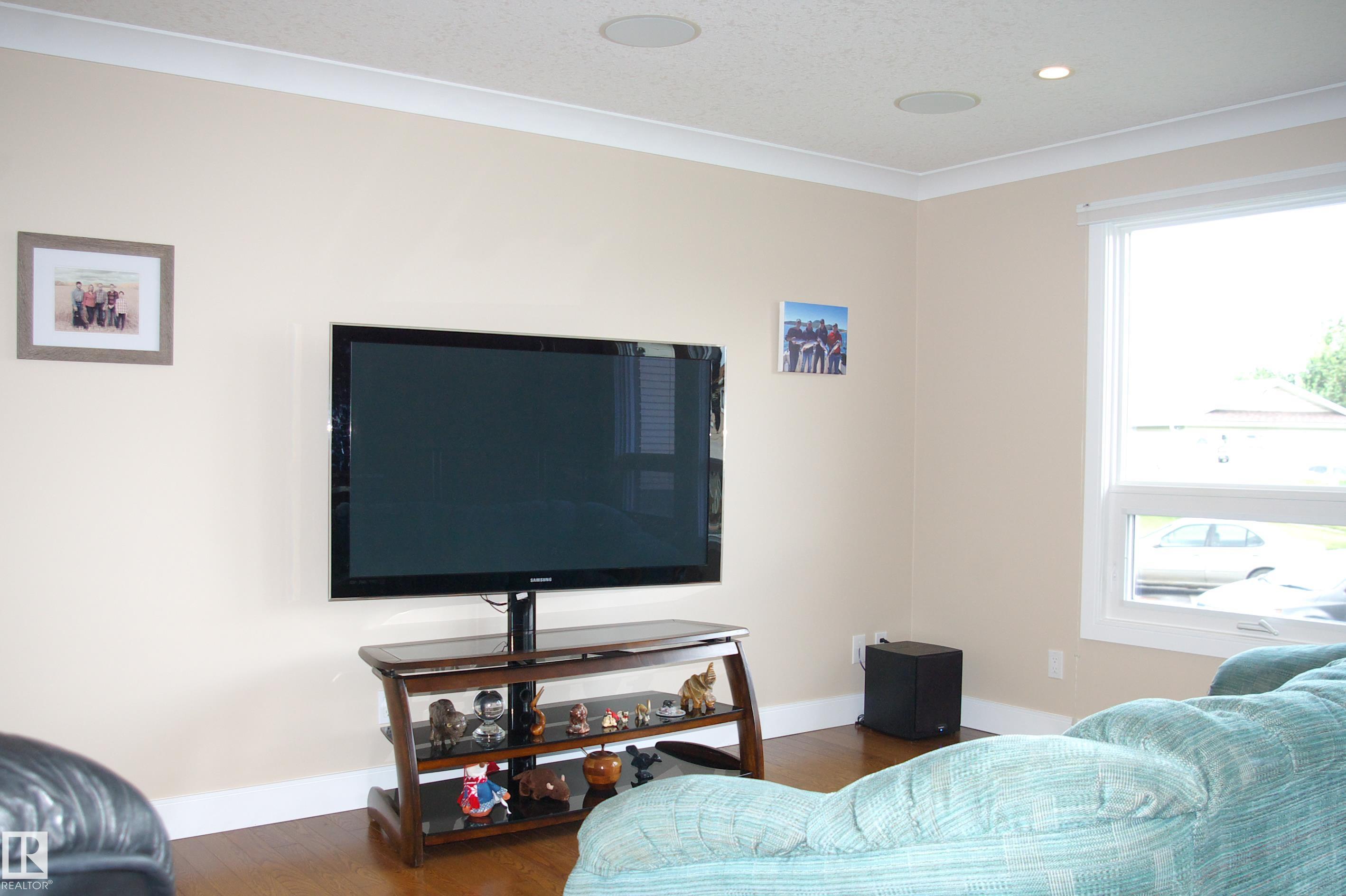 Picture for 168 WARWICK RD NW