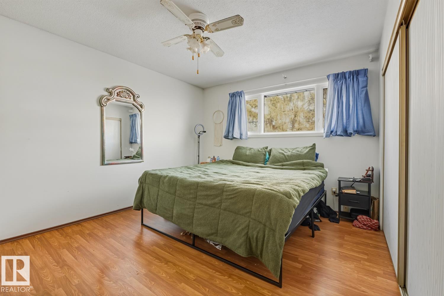 Picture for 11516 152A AV NW