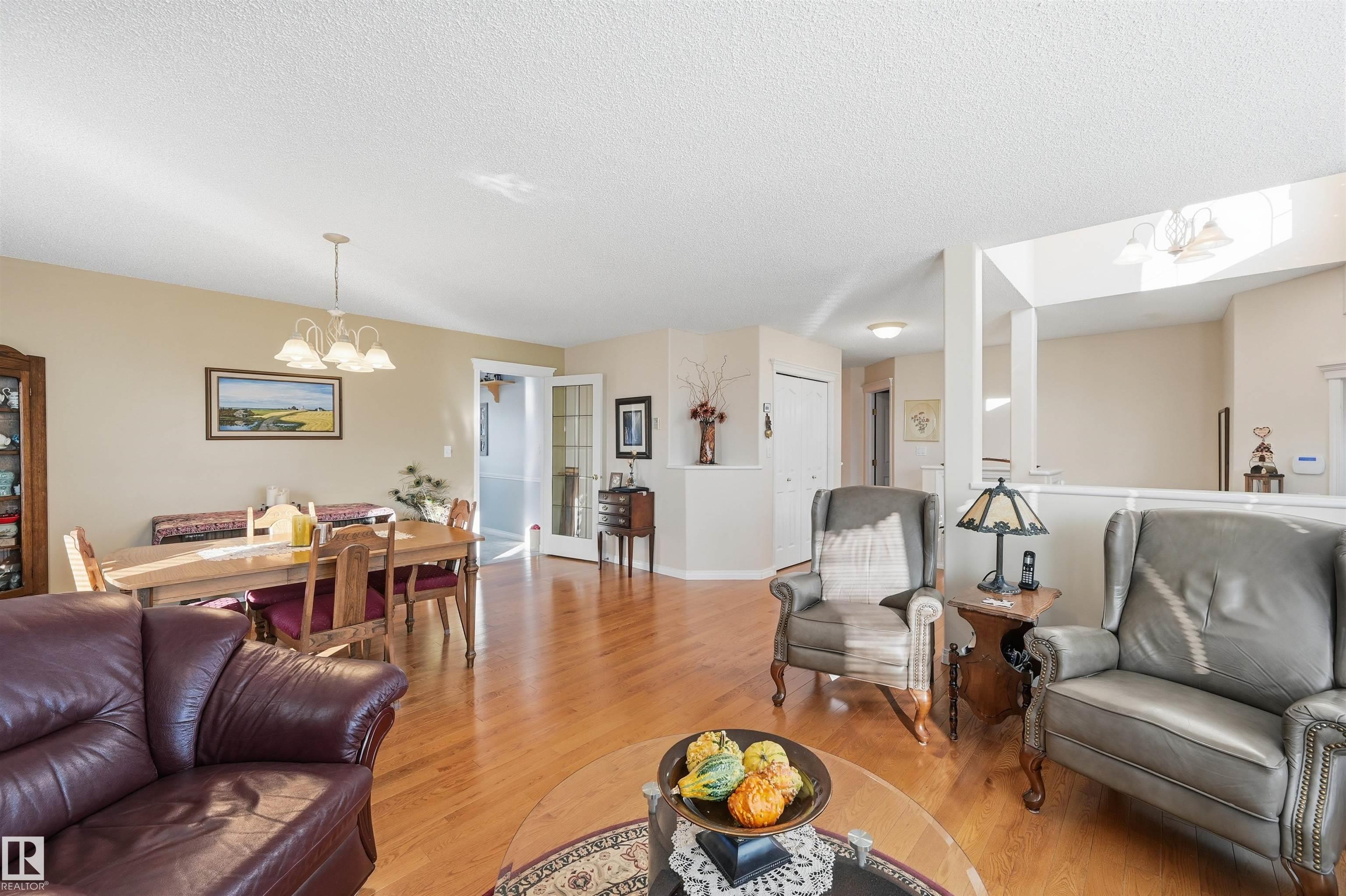 Photo 6 at 370 - 50247 Rge Rd 232, Scottsdale Estates, Rural Leduc County