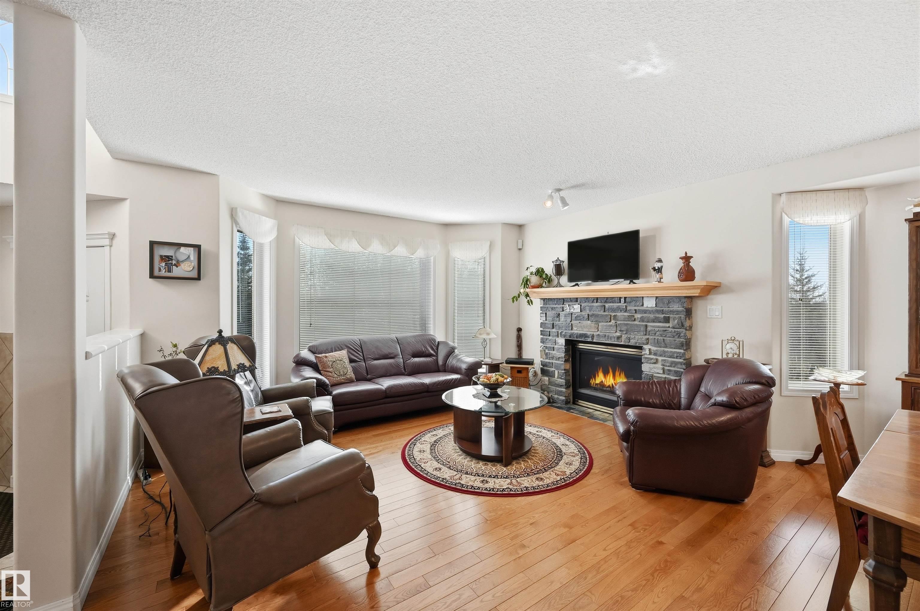 Photo 7 at 370 - 50247 Rge Rd 232, Scottsdale Estates, Rural Leduc County