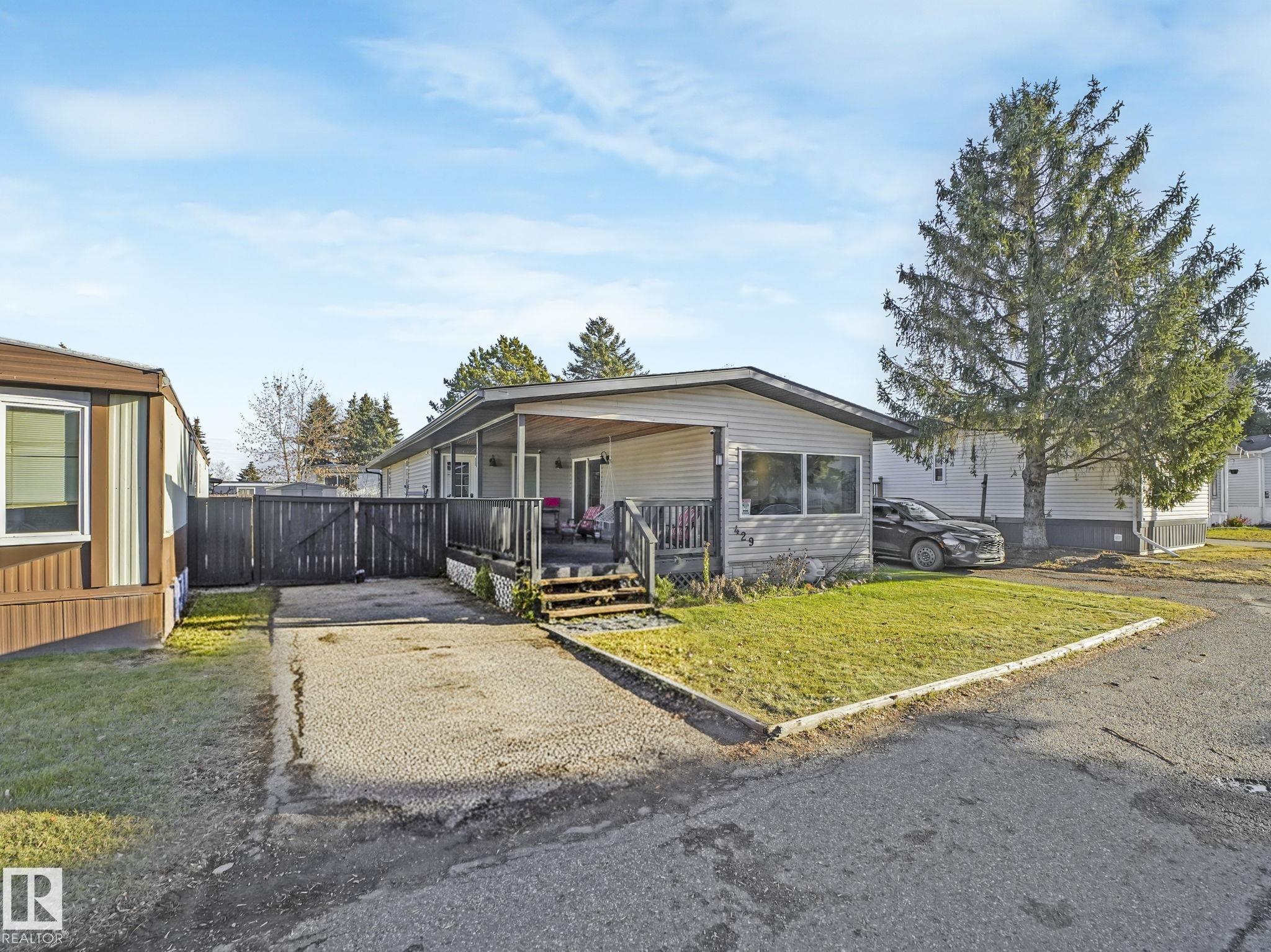 Picture for 429 Westview CL NW