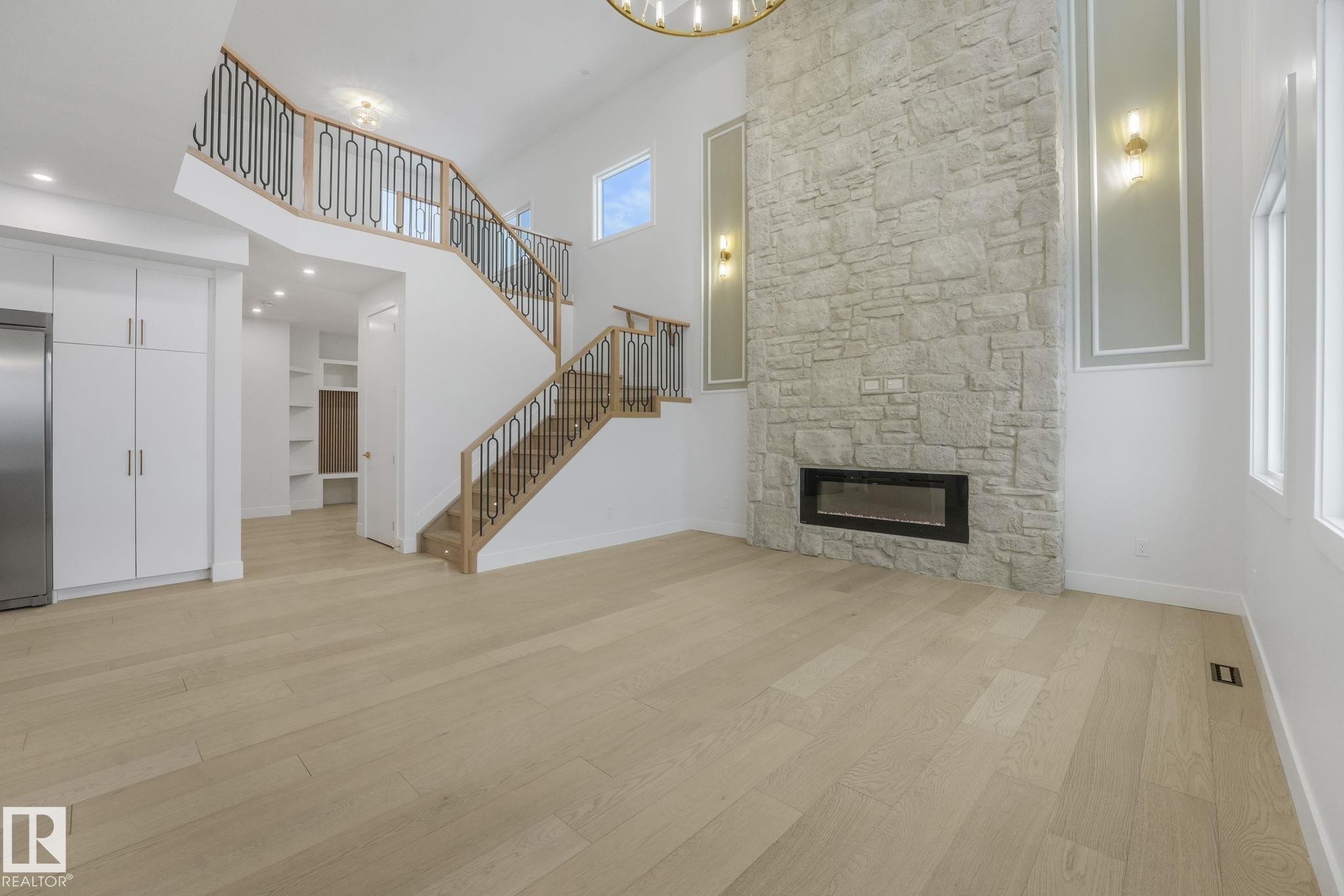 Photo 18 at 1 Birkshire Crescent, Hillshire, Sherwood Park