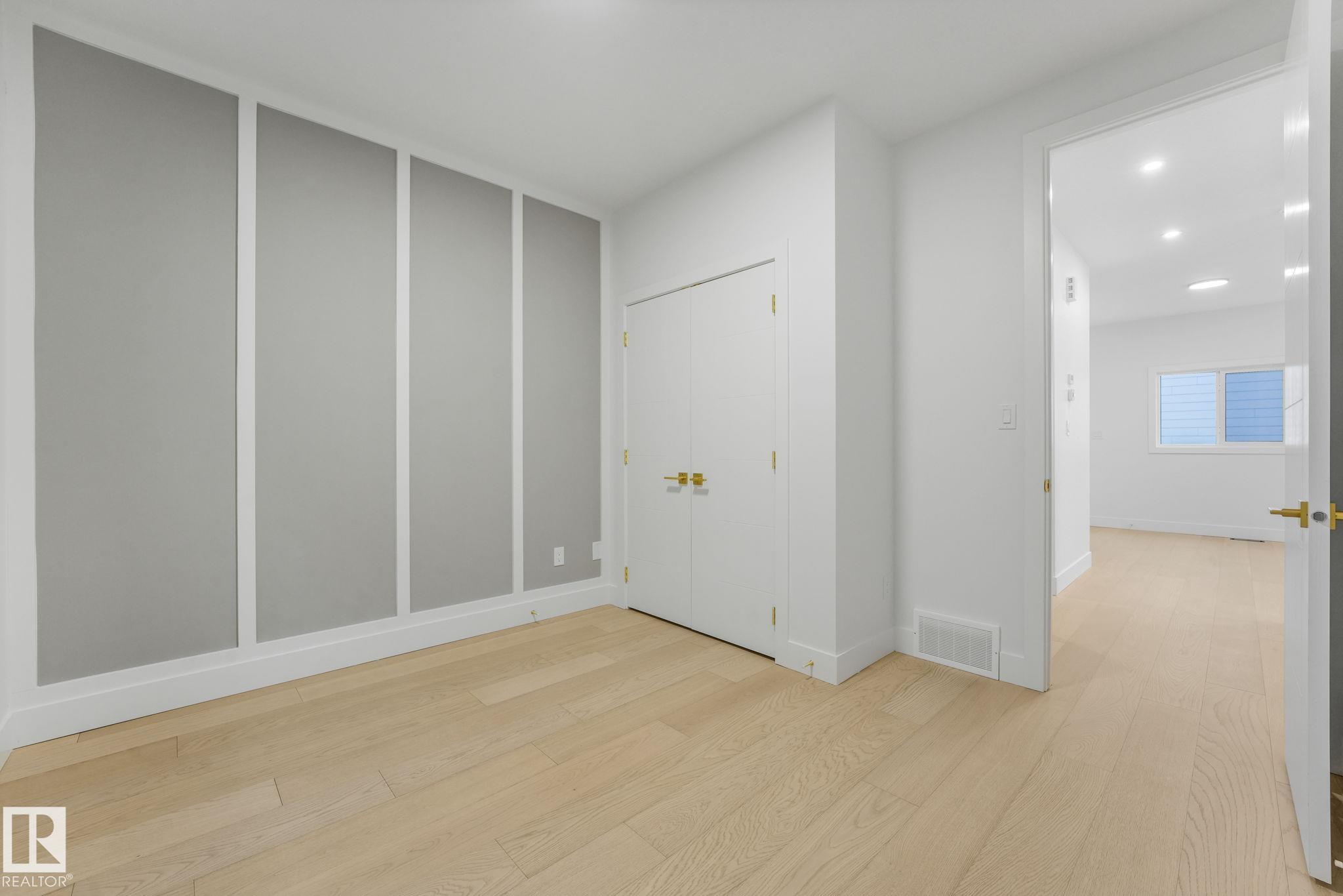 Photo 21 at 1 Birkshire Crescent, Hillshire, Sherwood Park