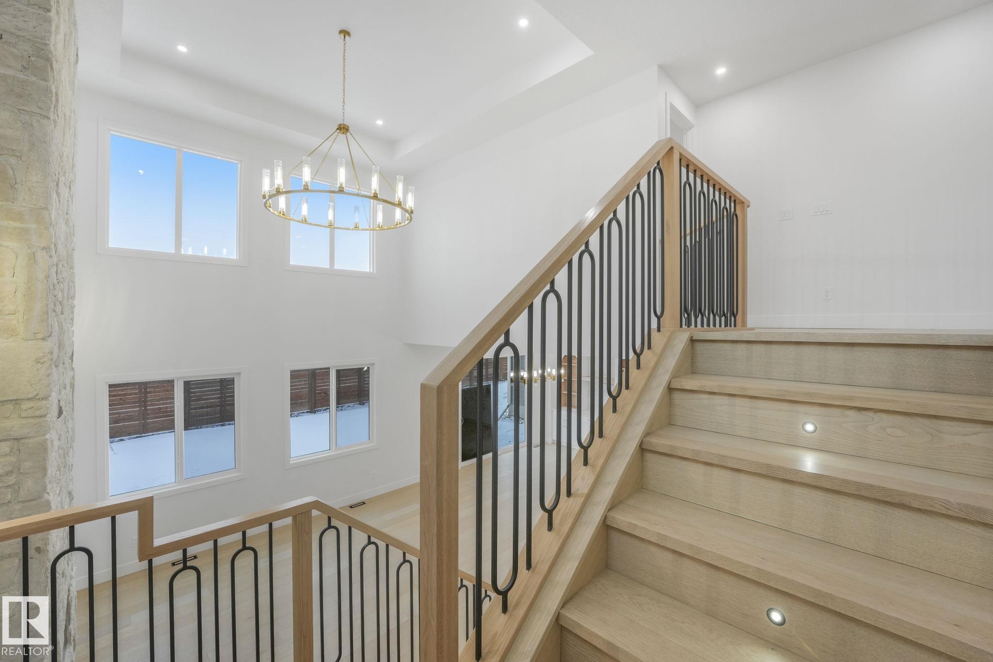 Photo 23 at 1 Birkshire Crescent, Hillshire, Sherwood Park