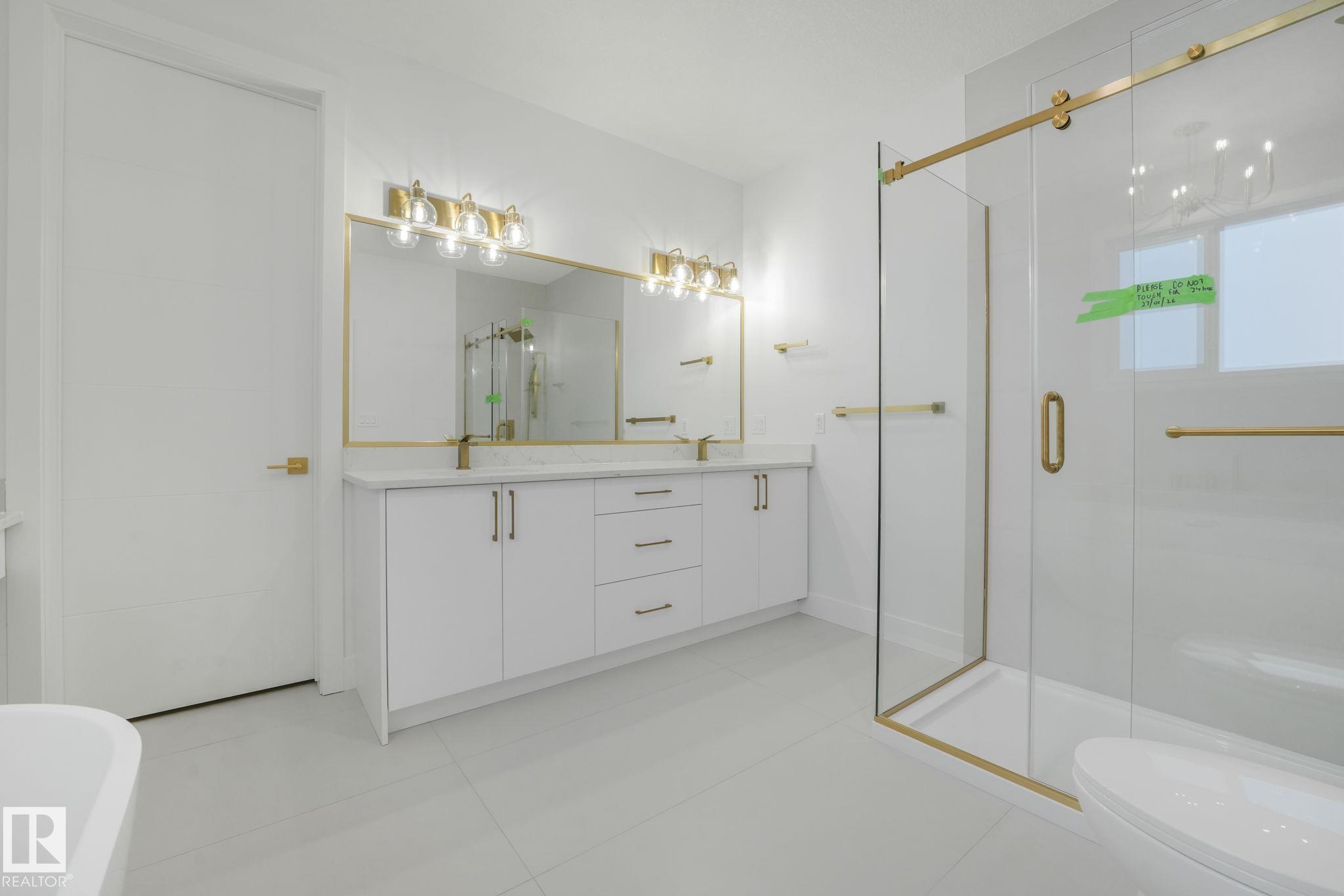 Photo 29 at 1 Birkshire Crescent, Hillshire, Sherwood Park