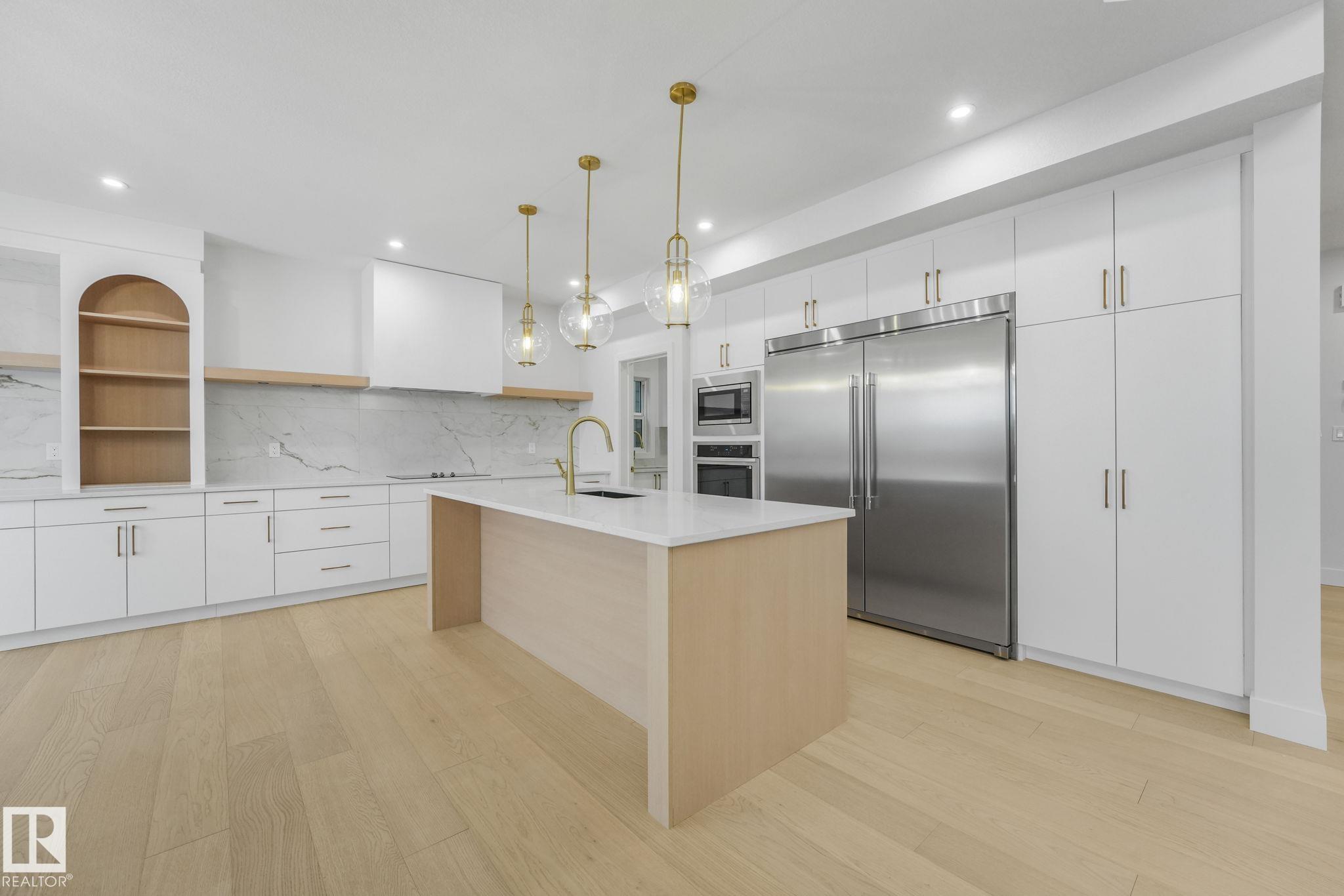 Photo 8 at 1 Birkshire Crescent, Hillshire, Sherwood Park