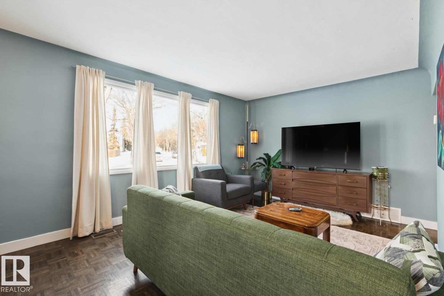 Picture for 7601 91 AV NW