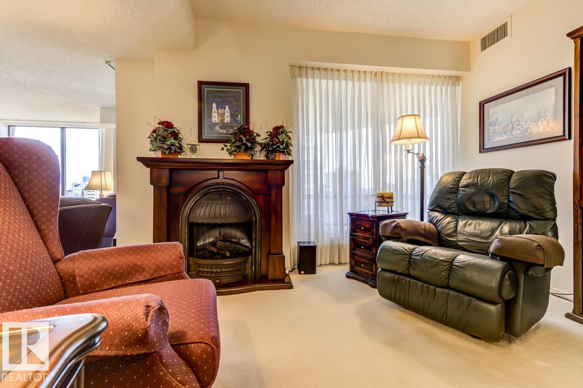 Photo 19 at 1403 - 11503 100 Avenue NW, Wîhkwêntôwin, Edmonton