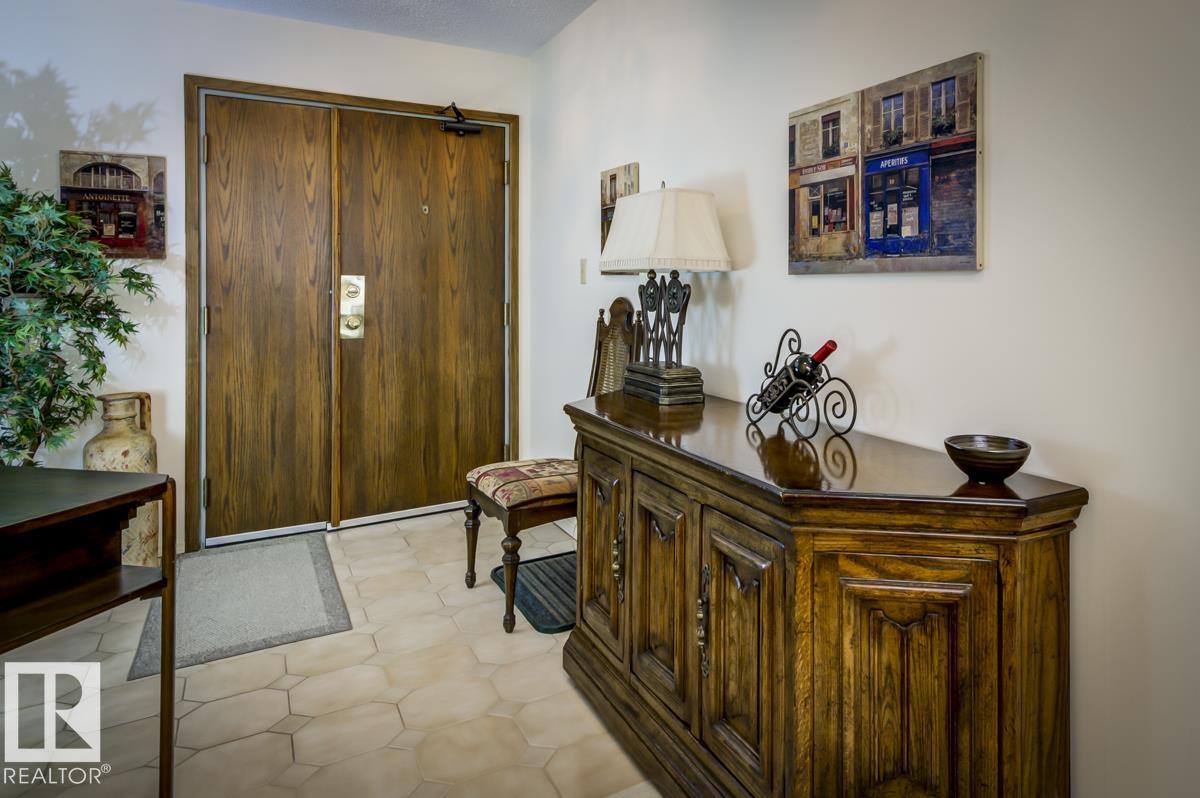 Picture for #1403 11503 100 AV NW