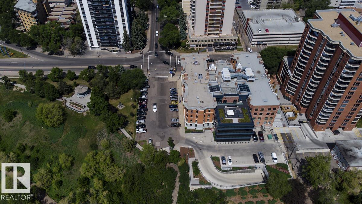 Photo 61 at 1403 - 11503 100 Avenue NW, Wîhkwêntôwin, Edmonton