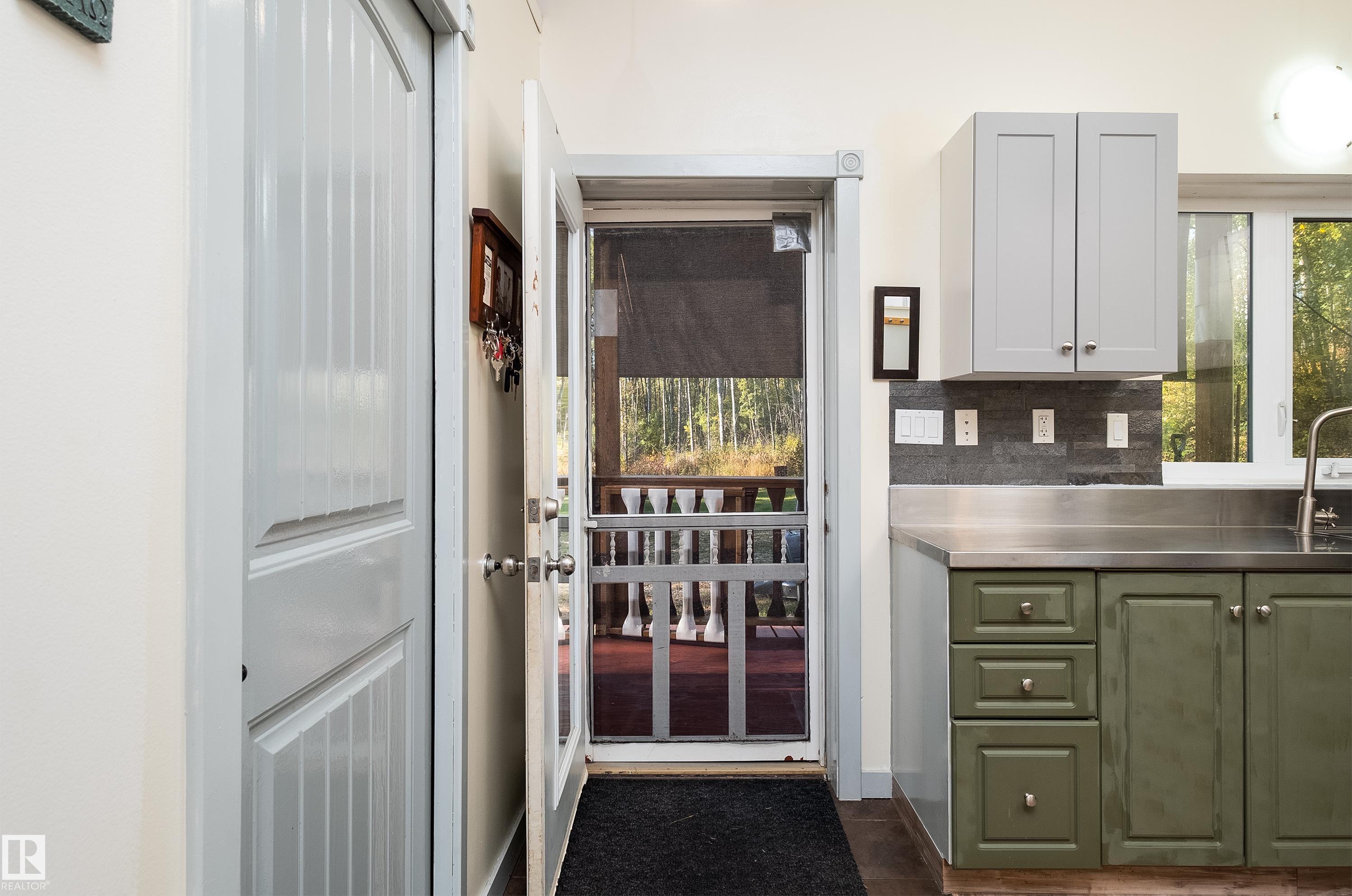 Photo 7 at 36 - 52229 Rge Road 25, Genesee Park, Rural Parkland County