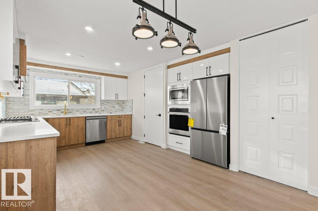 Picture for 3043 142 AV NW