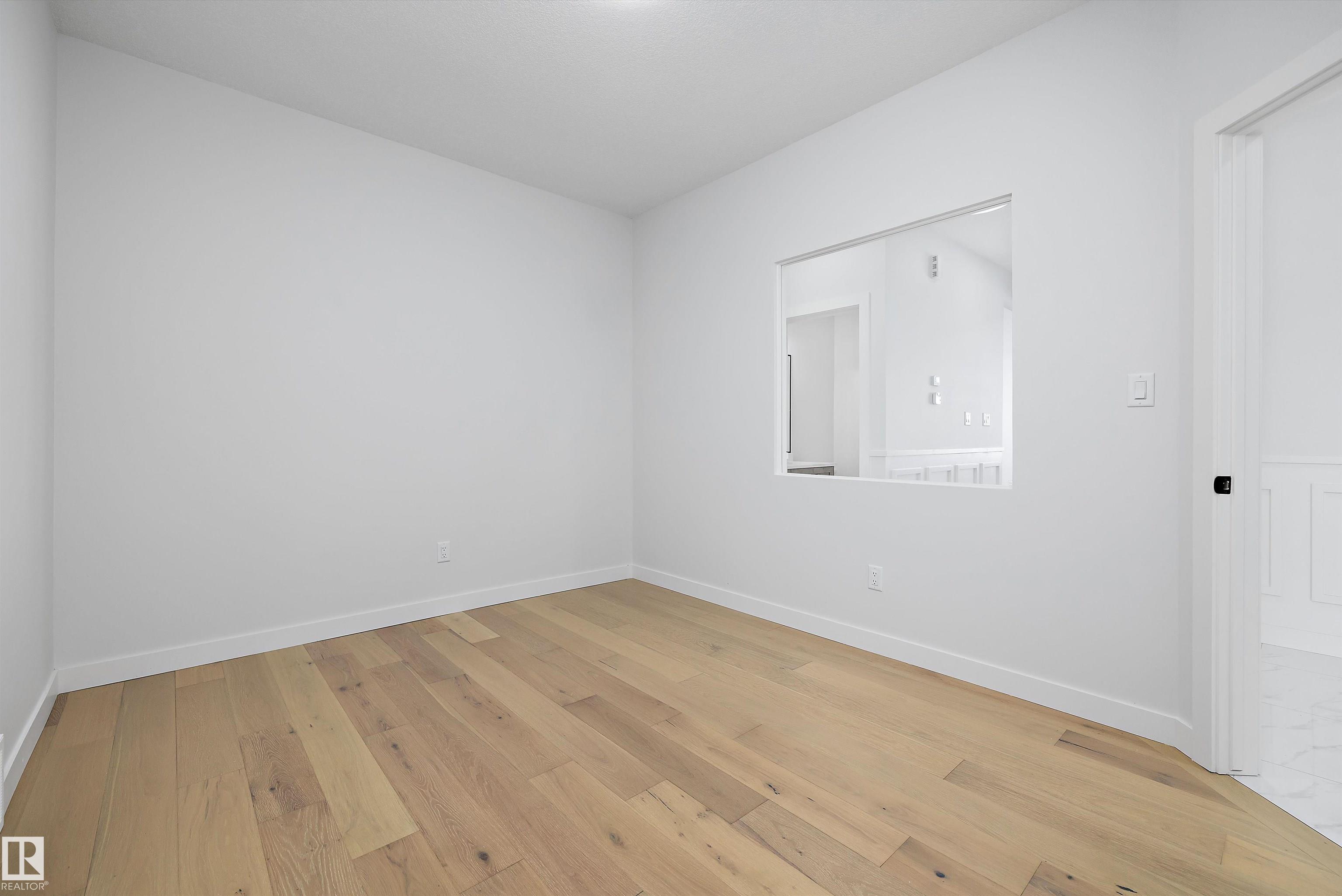 Picture for 230 EDGEMONT GREEN GR NW NW