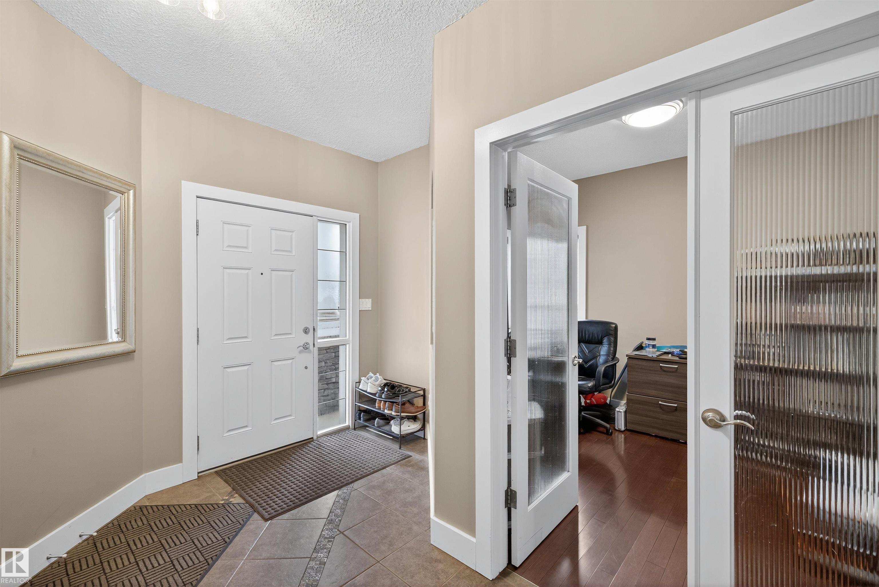 Photo 2 at 520 Stewart Crescent SW, Summerside, Edmonton