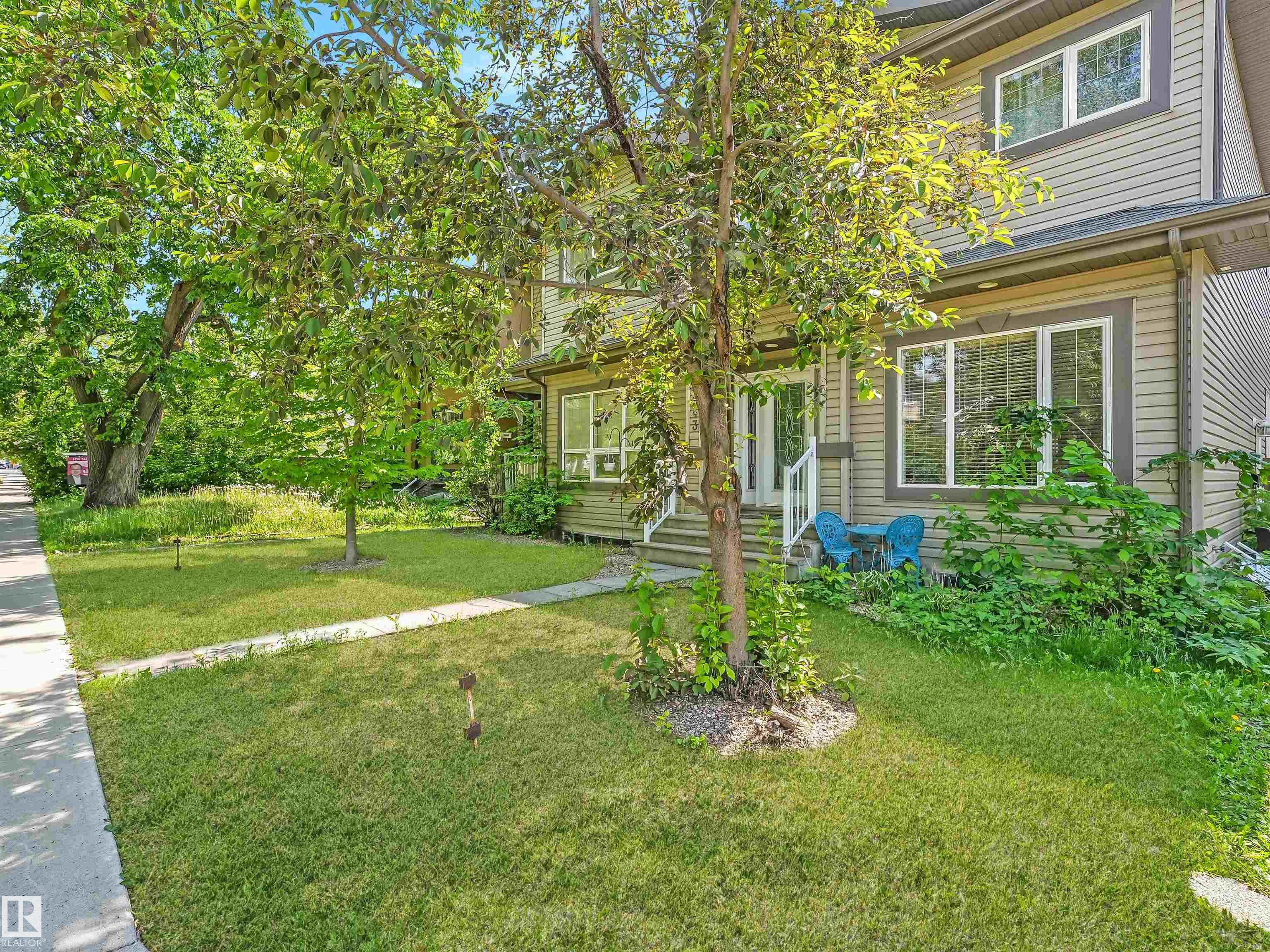 10943 76 Avenue NW, McKernan, Edmonton 2