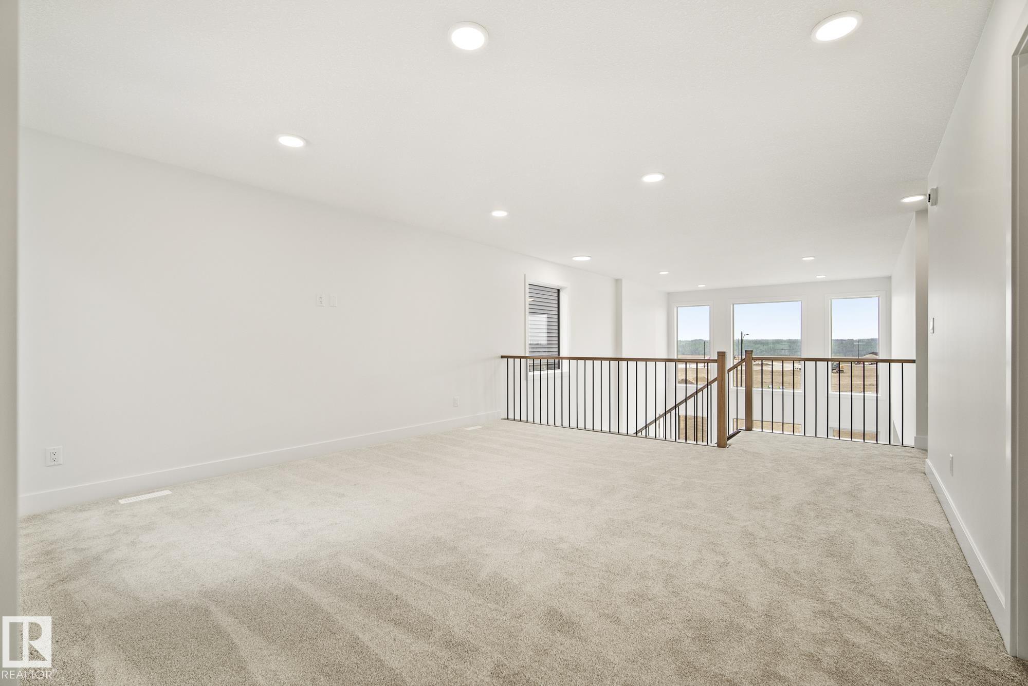 Photo 31 at 7095 Kiviaq Crescent SW, Keswick, Edmonton