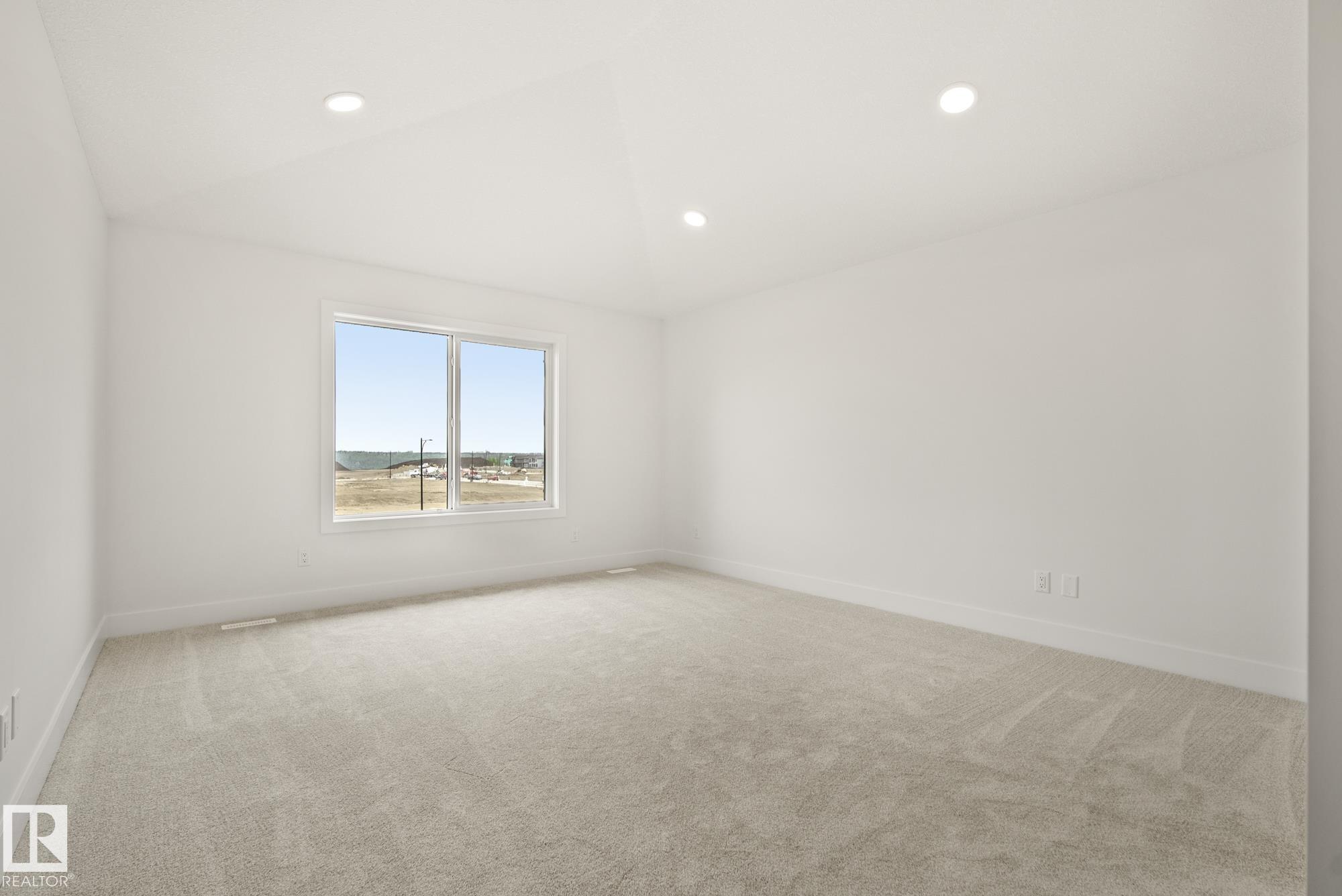 Photo 34 at 7095 Kiviaq Crescent SW, Keswick, Edmonton