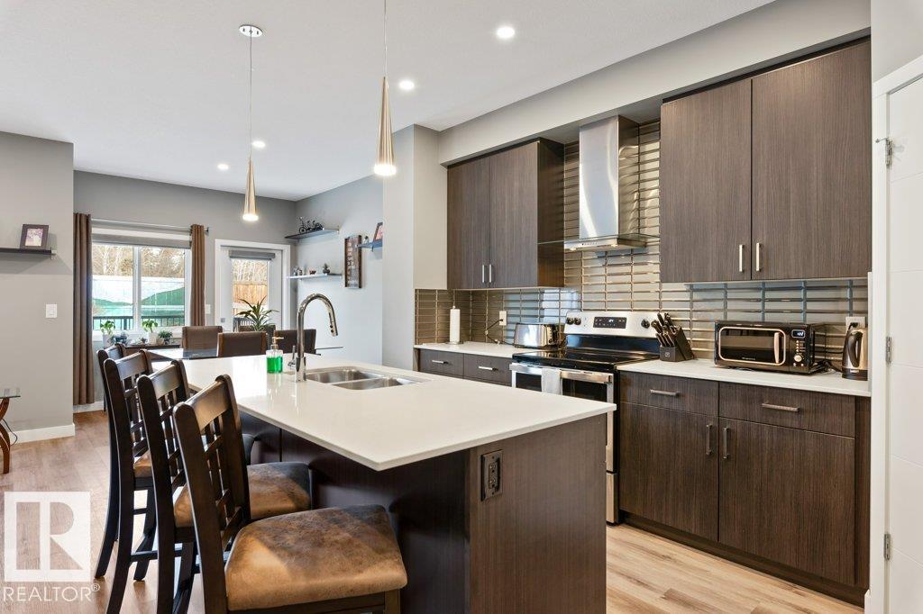 76 Royal Street, Riverside, St. Albert