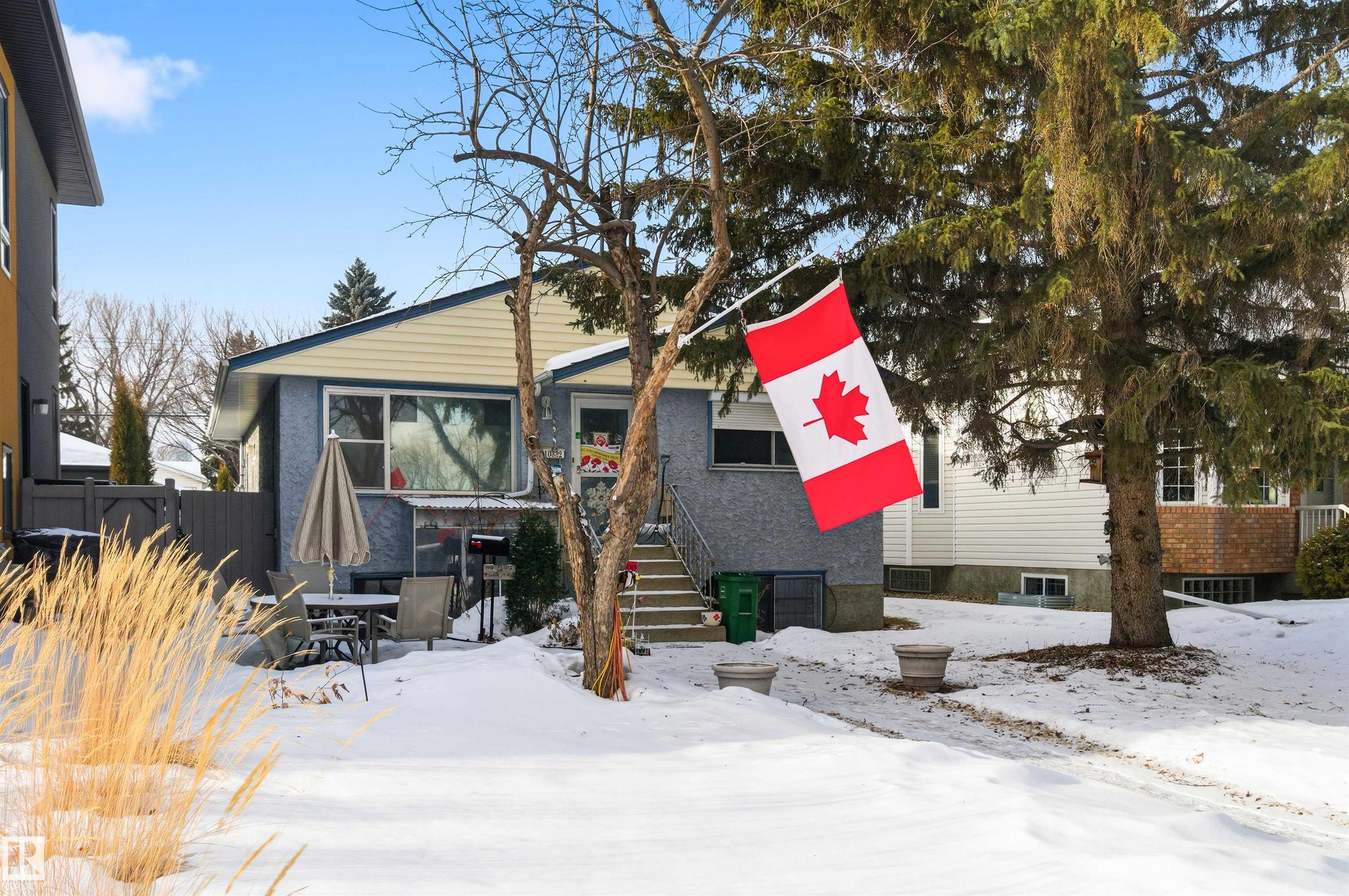 10332 82 Street NW, Forest Heights, Edmonton 2